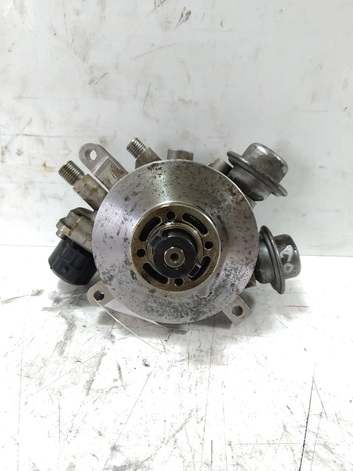 Porsche Cayenne Fuel system Fuel pump — PORSCHE CAYENNE II (2010-2017) — 94...