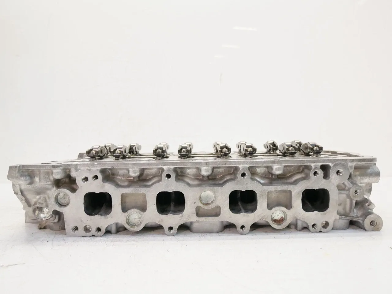 Land Rover Range Rover (L405) Engine parts Cylinder head — LAND ROVER RANGE ROVER IV (L405...
