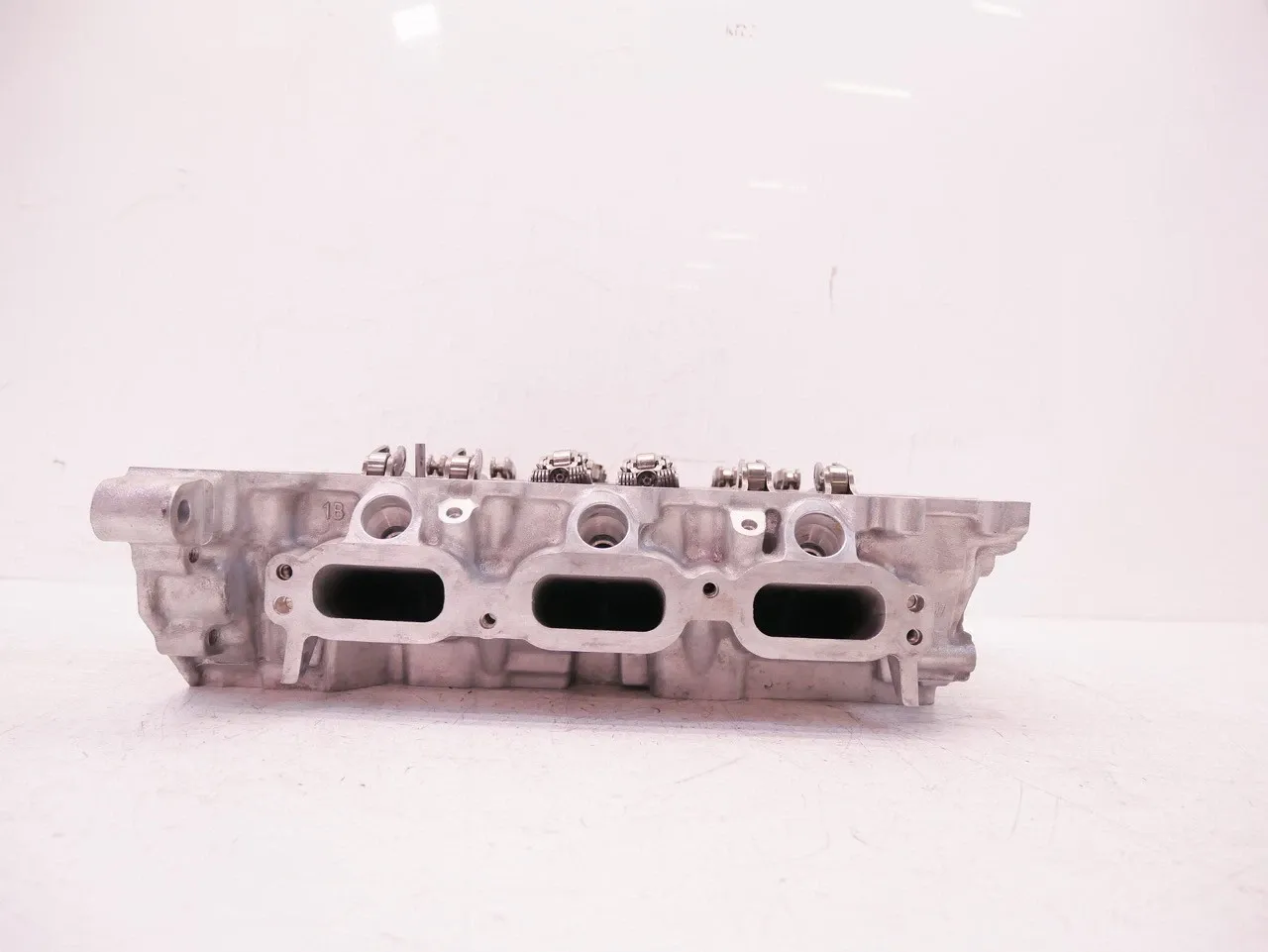 Ford Fiesta Engine parts Cylinder head — FORD FIESTA VII (2017-2023) — H...