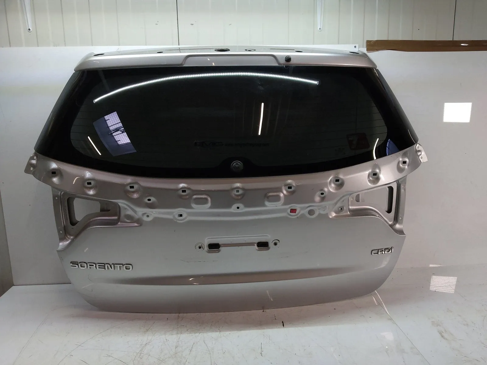 Kia Sorento Doors Boot Lid — KIA SORENTO II (XM) (2009-2015) — 73...