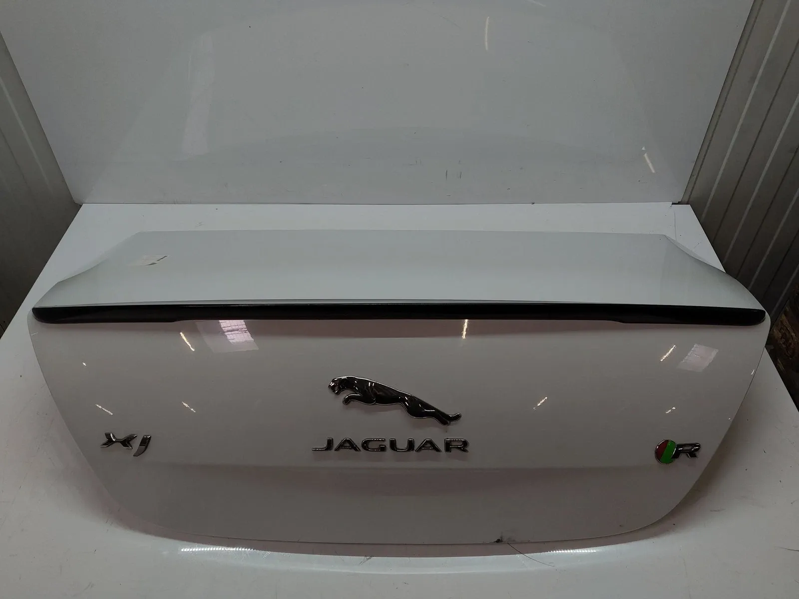 Jaguar XJ Doors Boot Lid — JAGUAR XJ (X351) (2009-2019) — AW93-...