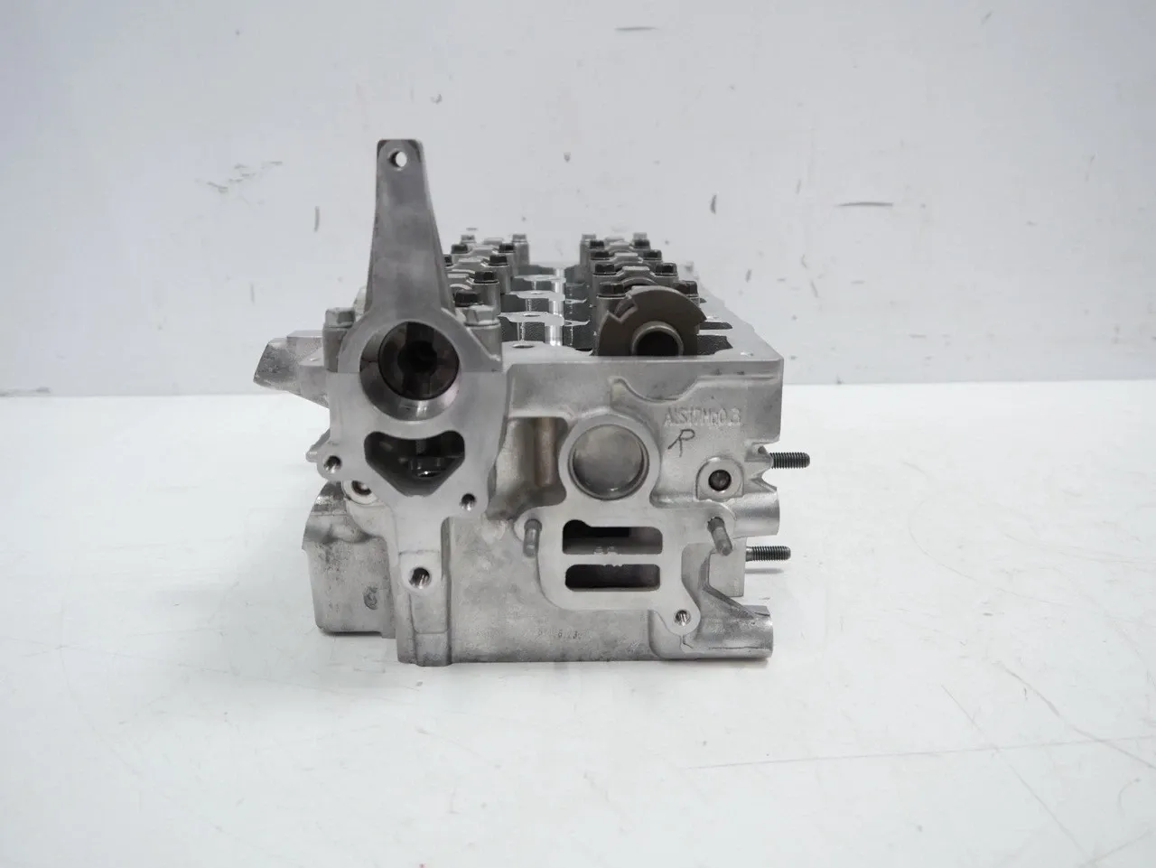 Kia Sportage Engine parts Cylinder head — KIA SPORTAGE III (SL) (2010-201...