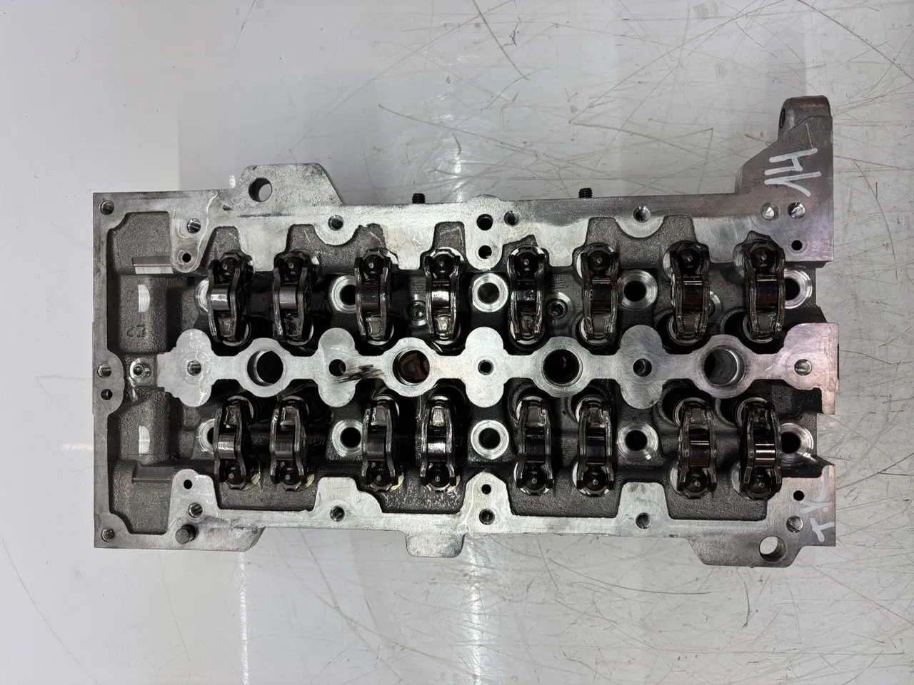 Alfa-Romeo MiTo (955) Engine parts Cylinder head — ALFA ROMEO MITO (955) (2008-201...