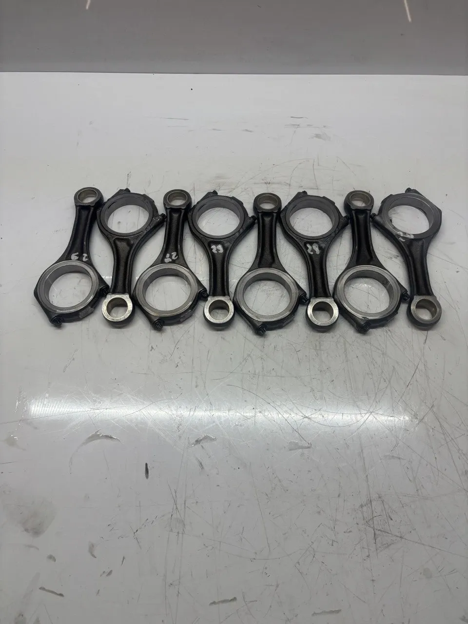 Volkswagen Touareg Engine parts Connecting rod — VW TOUAREG I (7L) (2002-2010)
...