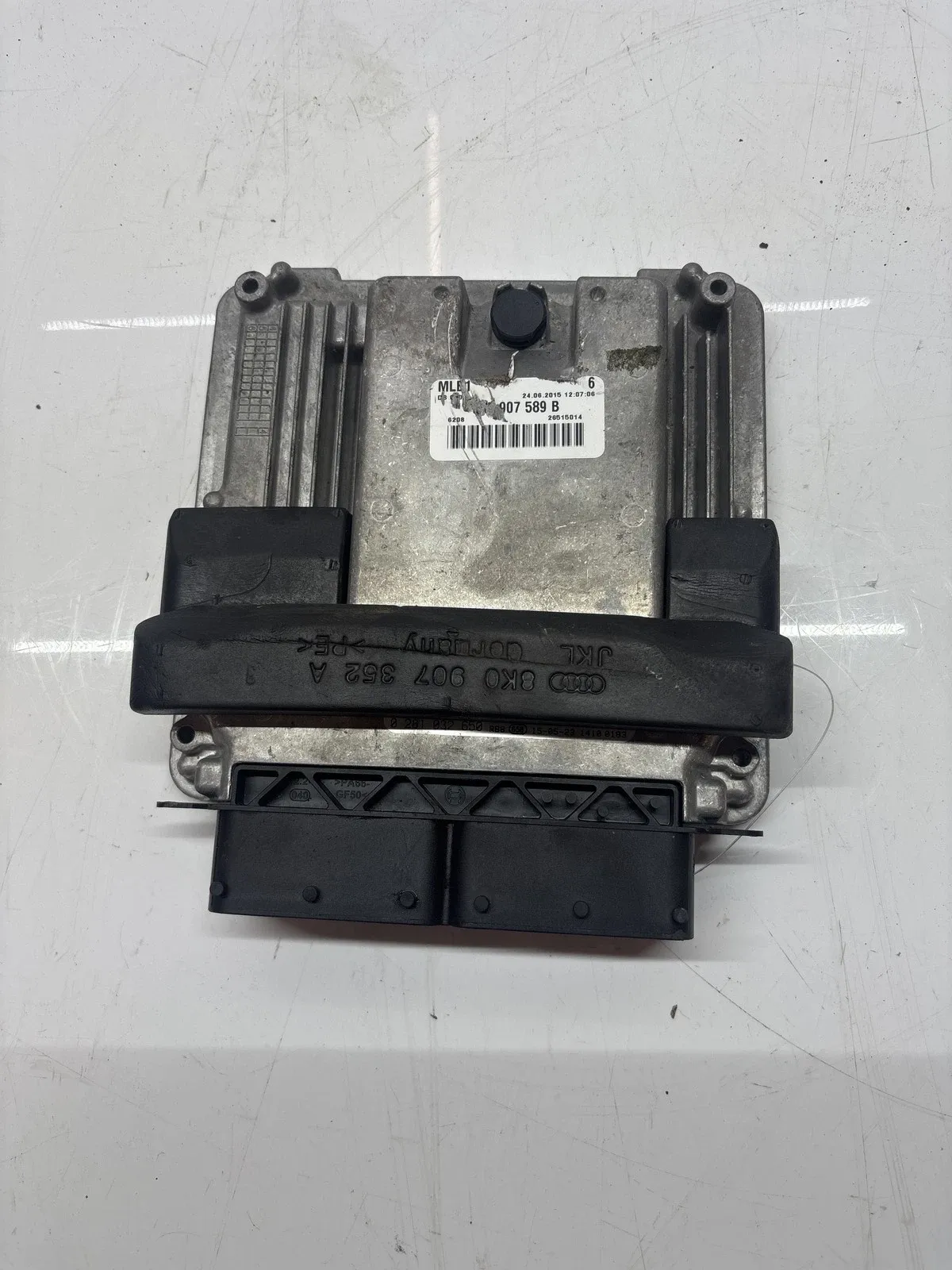 Audi Q5 (8R) Electrical parts Control unit — AUDI Q5 (8R) — 8K5907589B

Part ...