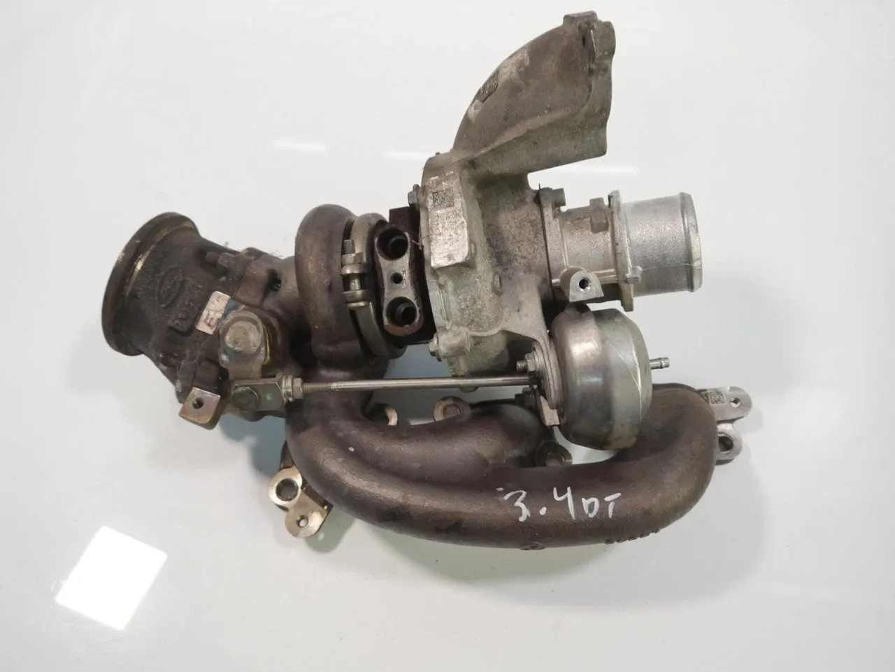 Alfa-Romeo Giulia (952) Turbocharger Turbocharger — ALFA ROMEO GIULIA (952) (2015-PR...