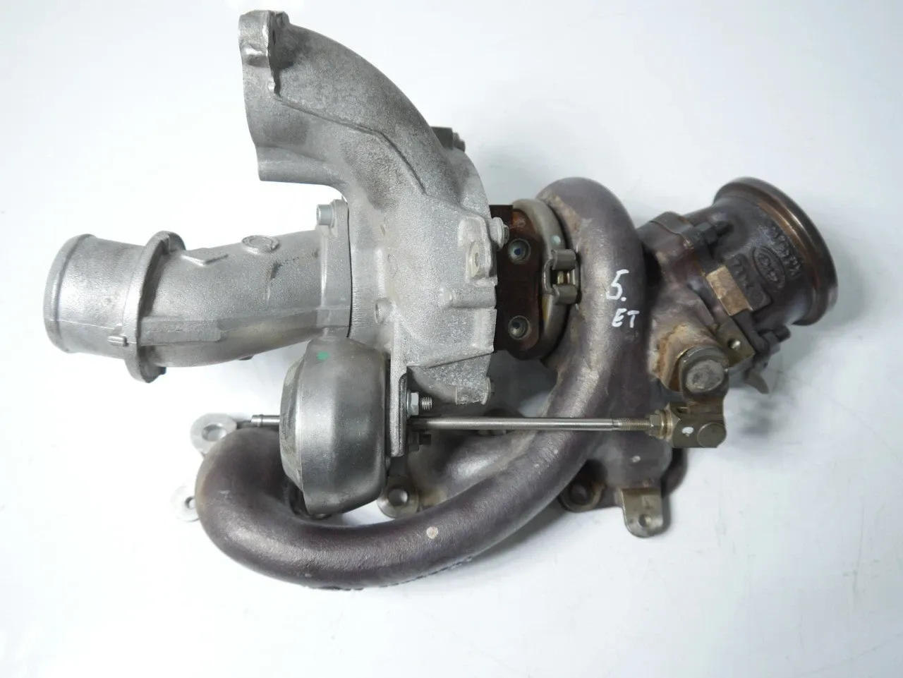 Alfa-Romeo Giulia (952) Turbocharger Turbocharger — ALFA ROMEO GIULIA (952) (2015-PR...