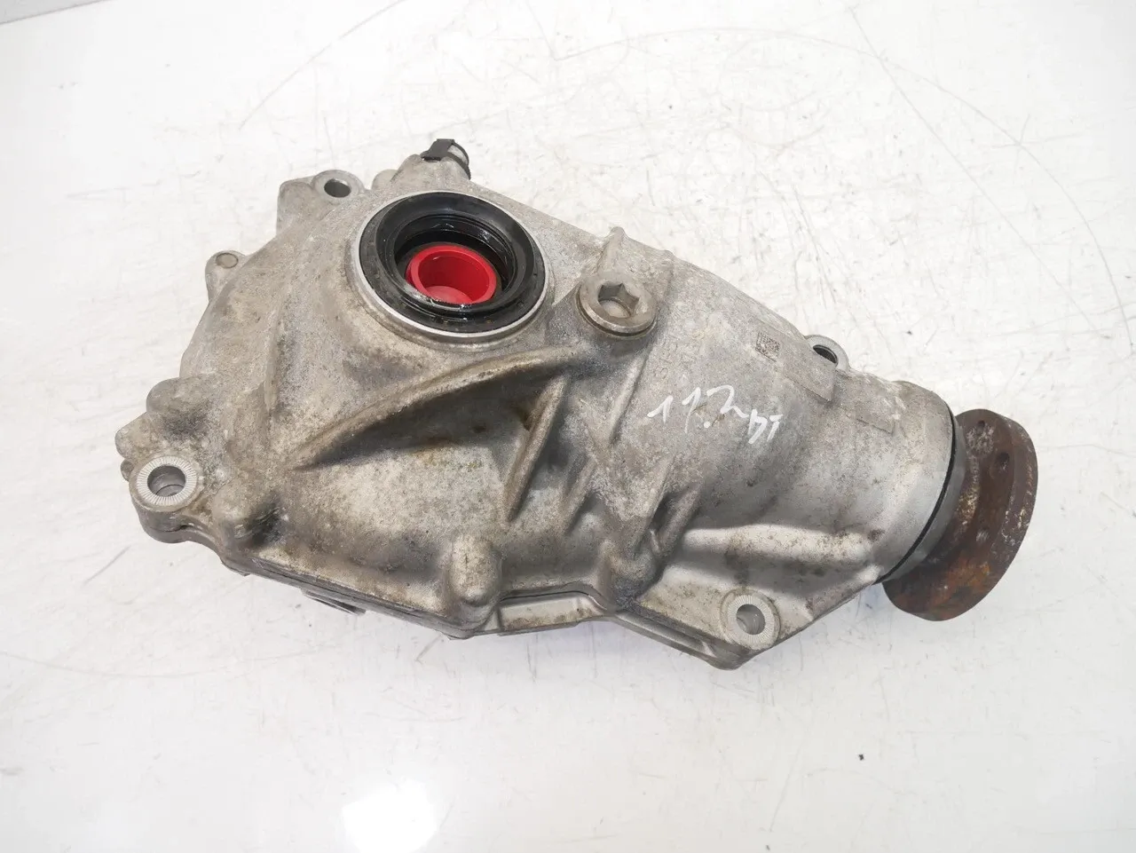 BMW 5 (G30 / G31) Other parts Differential — BMW 5 SERIES (G30, G31) (2016-20...