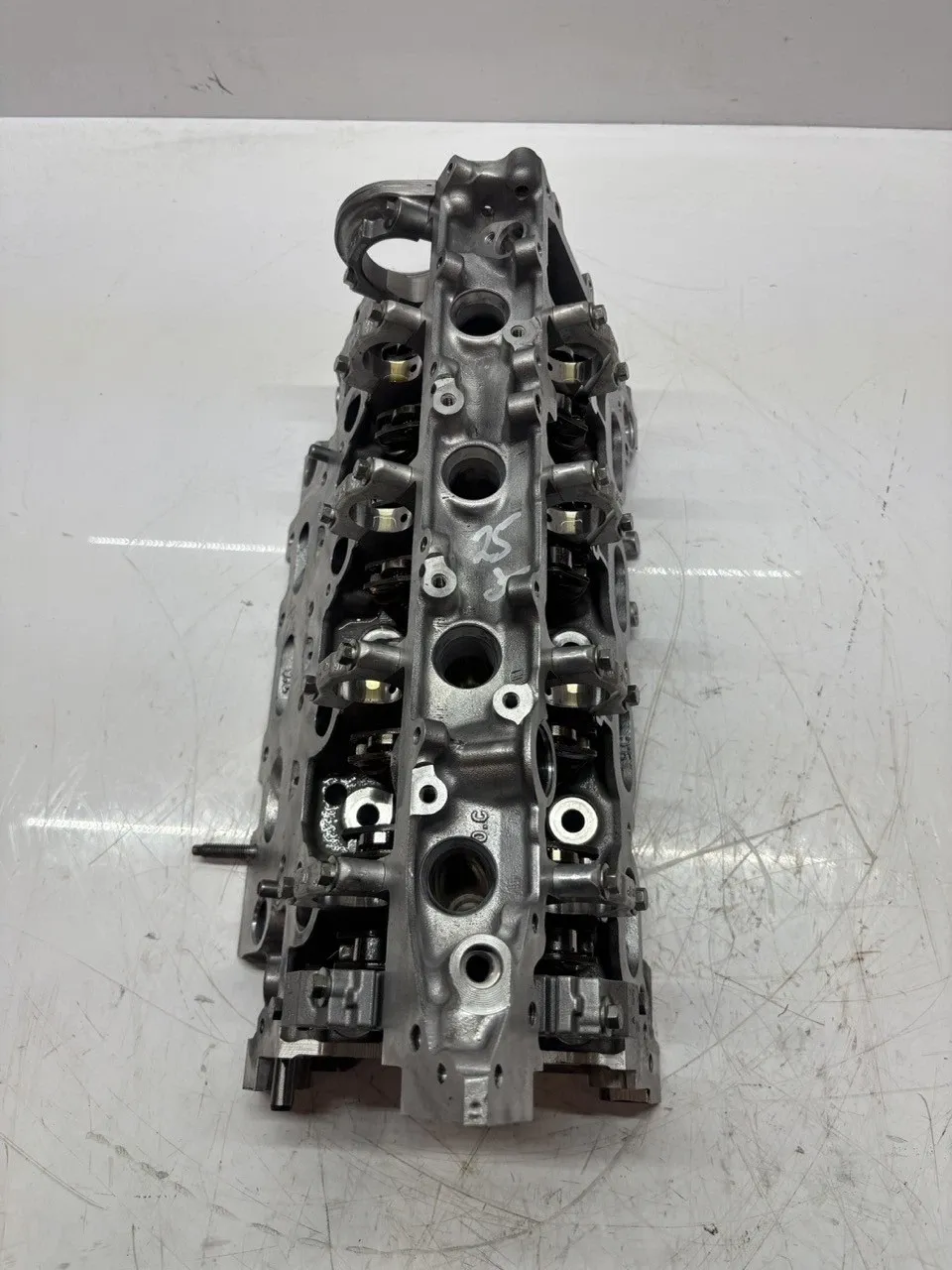 Mercedes-Benz CLA (C118) Engine parts Cylinder head — MERCEDES-BENZ CLA COUPE (C118) ...