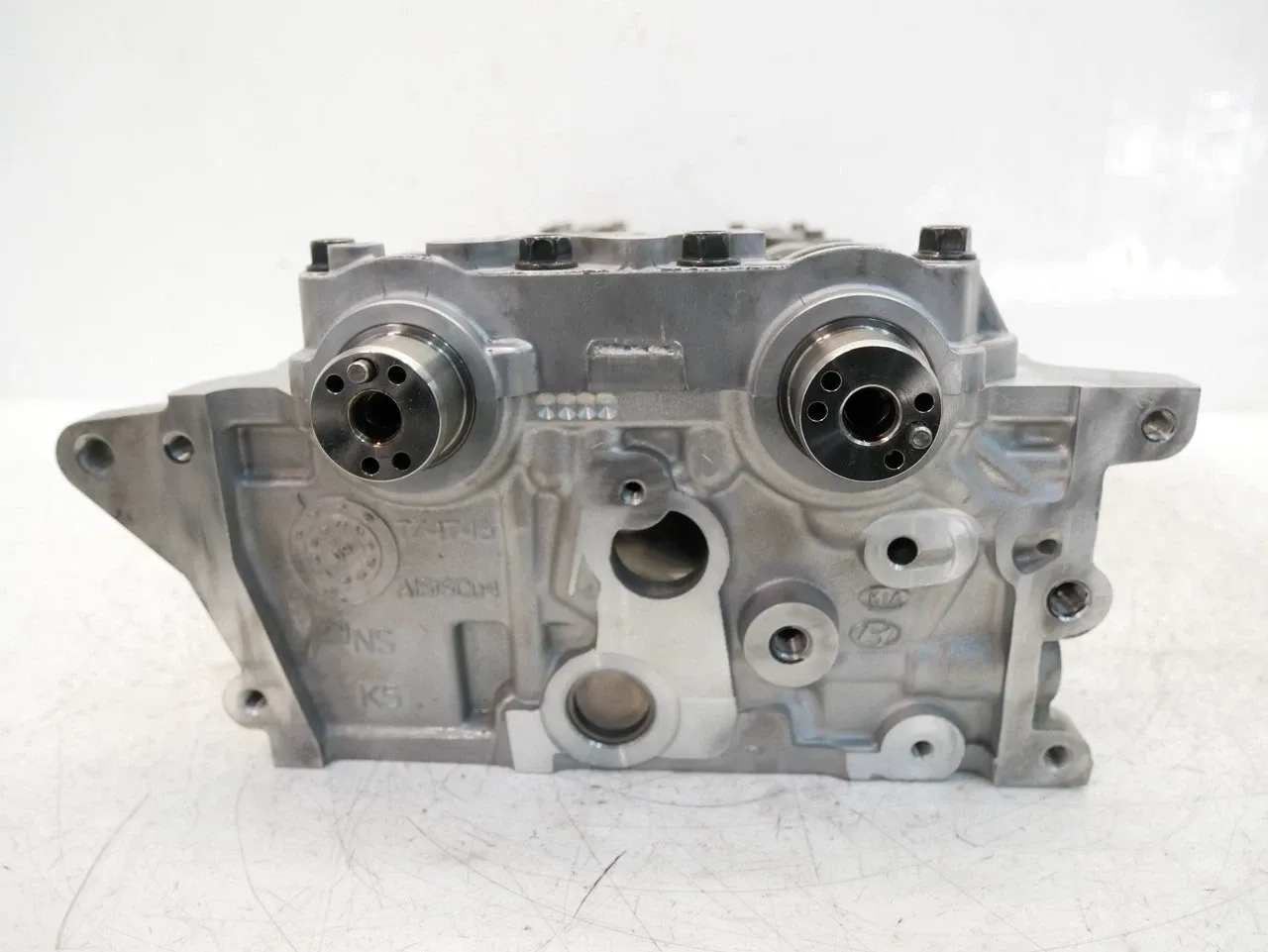 Hyundai i30 Engine parts Cylinder head — HYUNDAI I30 (GD) (2011-2017) — ...