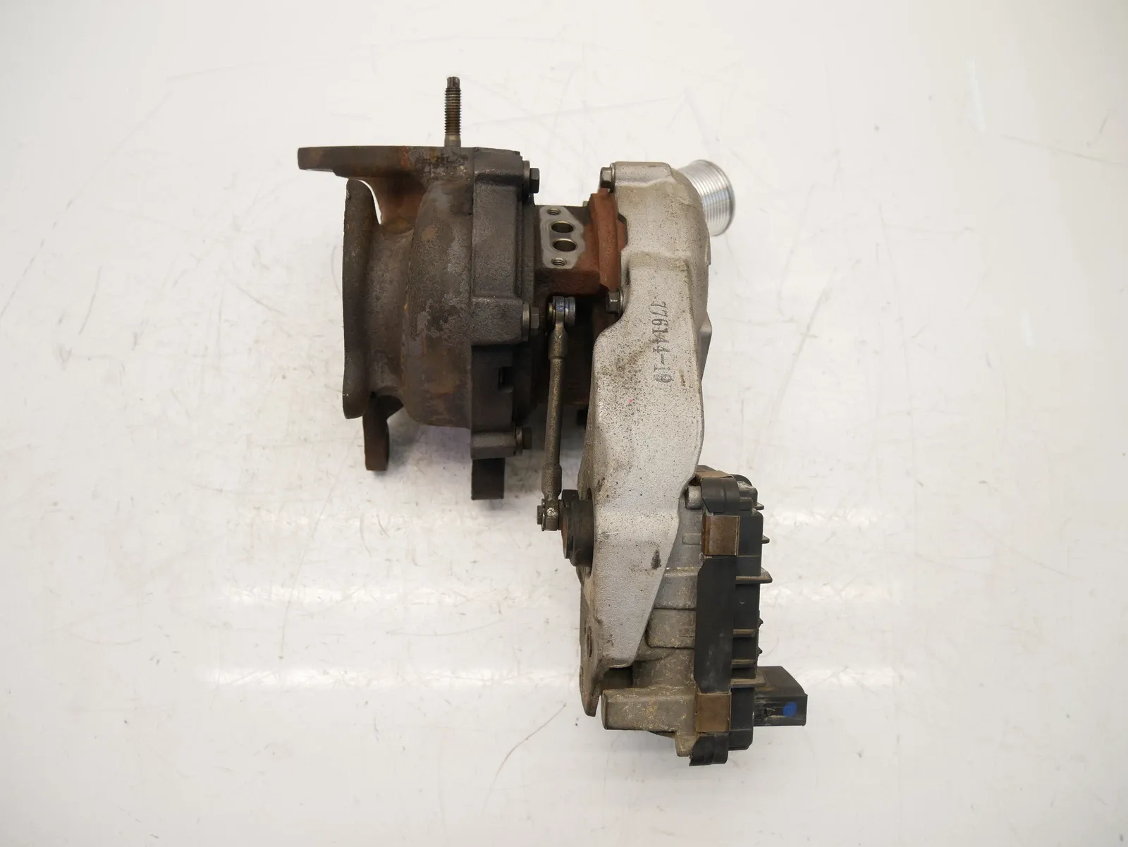 Land Rover Discovery Turbocharger Turbocharger — LAND ROVER DISCOVERY IV (L319) (...