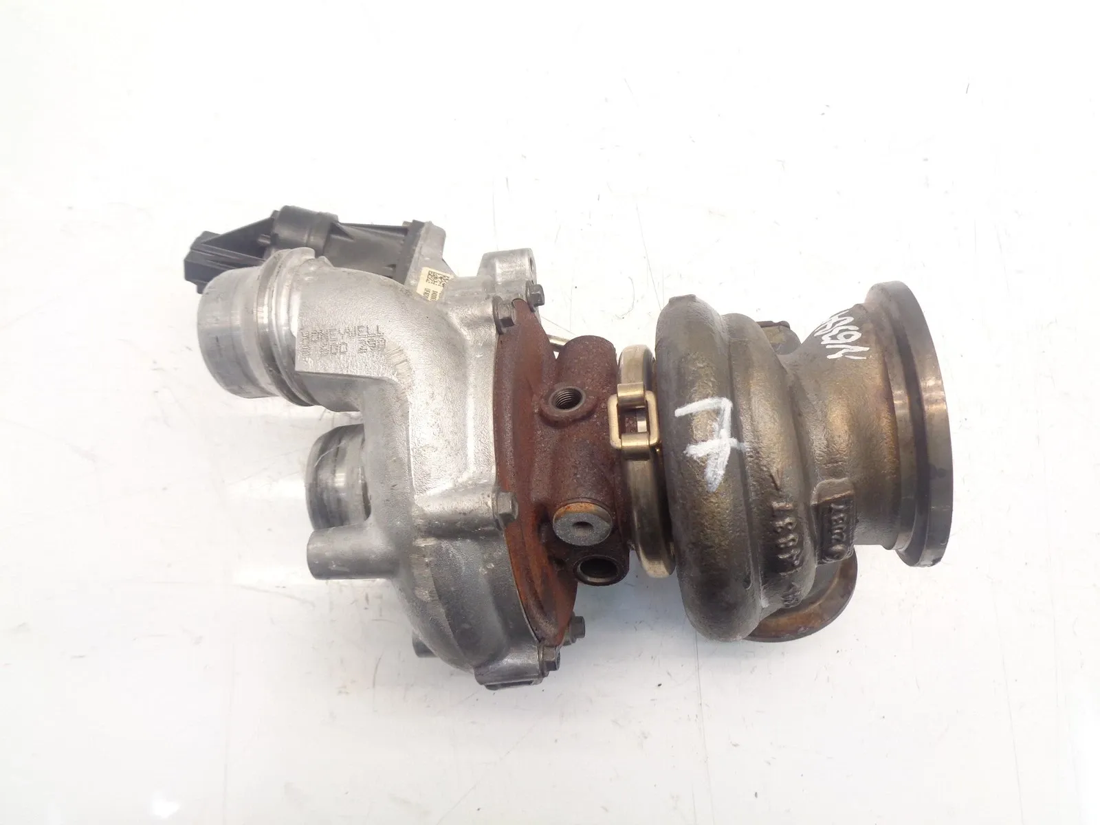 BMW 5 (G30 / G31) Turbocharger Turbocharger — BMW 5 SERIES (G30, G31) (2016-20...