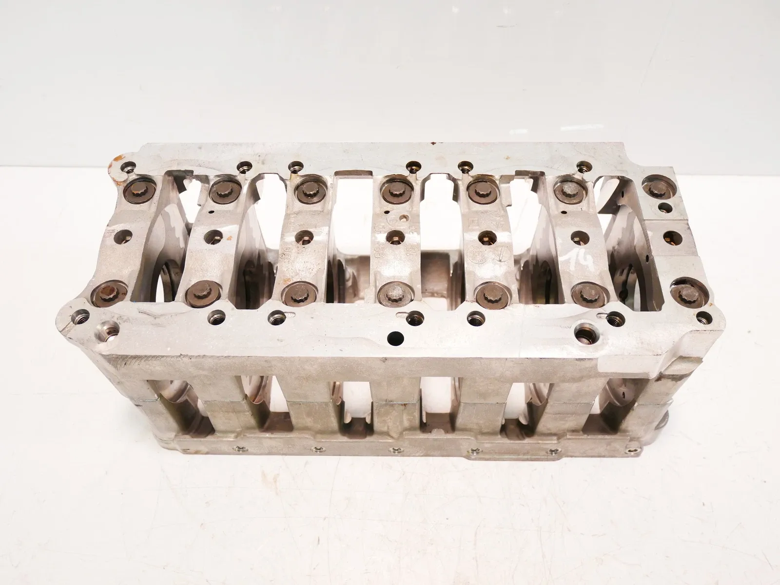 Porsche 911 (996) Other parts Housing — PORSCHE 911 (996) (1997-2005) — 99610...