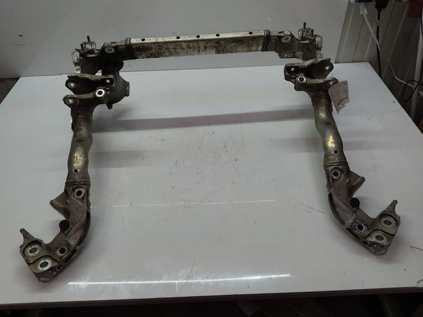 Audi Q5 (8R) Other parts Front axle carrier — AUDI Q5 (8R) — 8R0399315J
...
