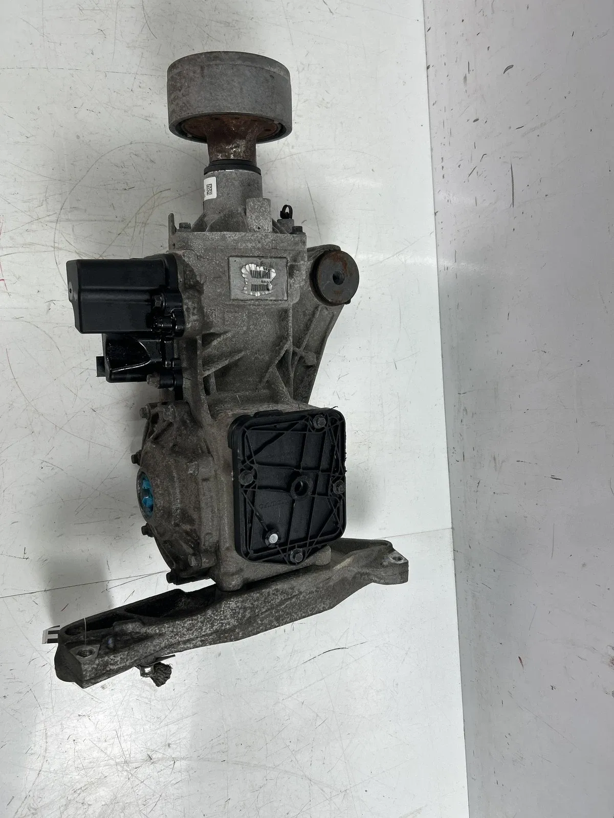 Volvo S60 Other parts Rear axle differential — VOLVO S60 III / V60 II...