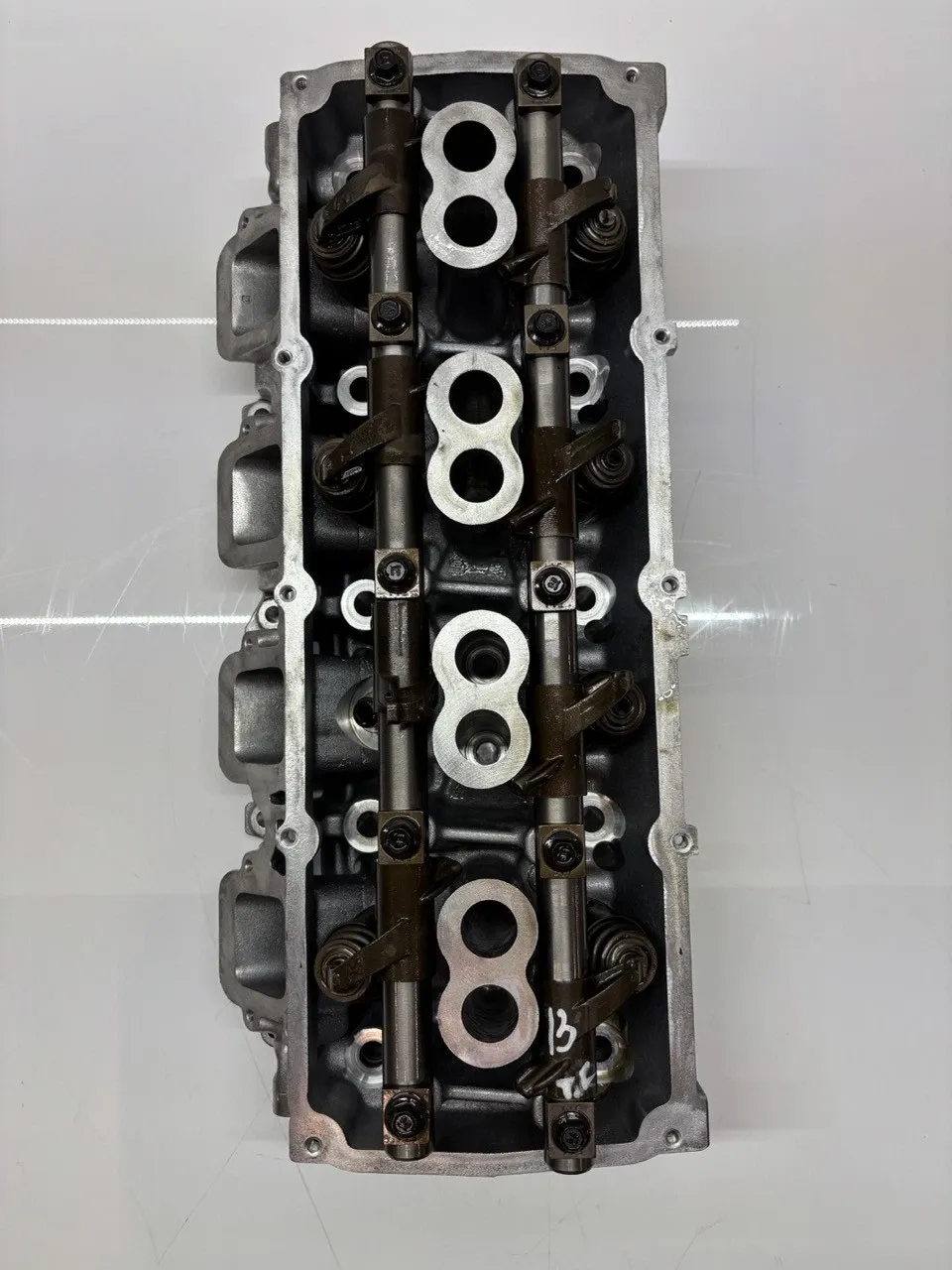 Jeep Grand Cherokee (WK) Engine parts Cylinder head — JEEP GRAND CHEROKEE III (WH) (2...