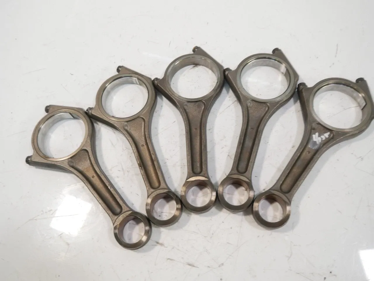 Land Rover Discovery Engine parts 5 × Connecting rod — LAND ROVER DISCOVERY IV (L...