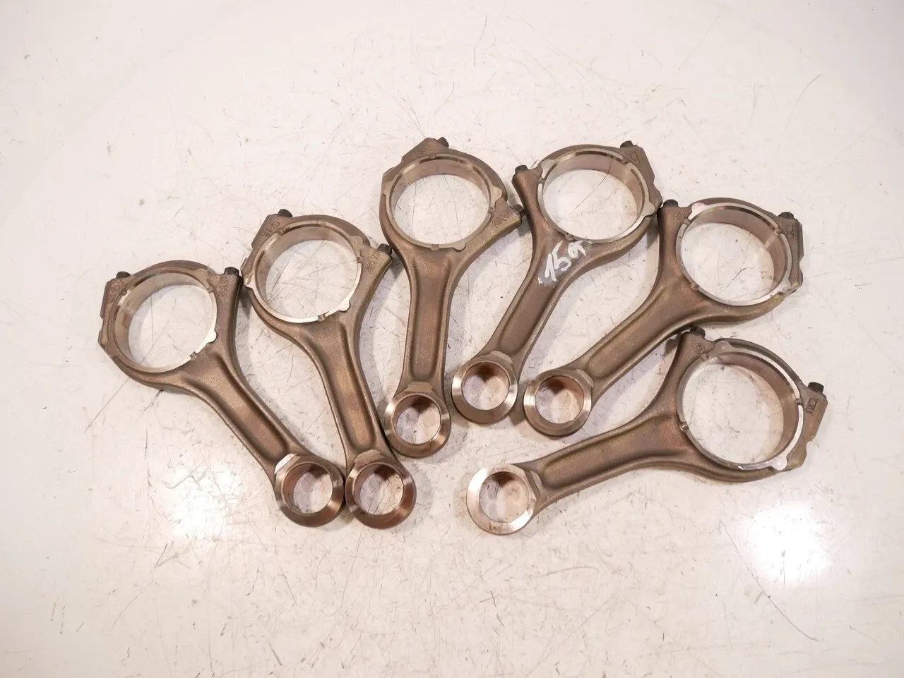 Jeep Cherokee (KL) Engine parts Connecting rod — JEEP CHEROKEE / LIBERTY (KL) (...