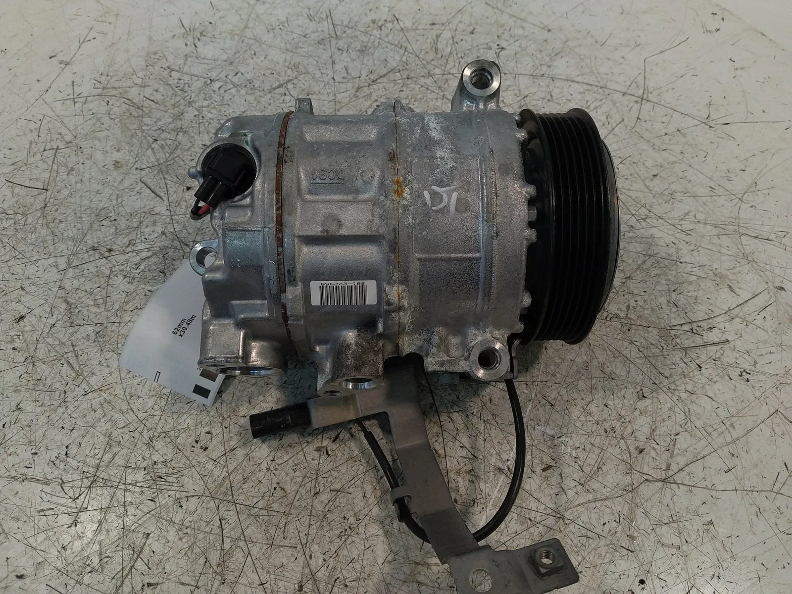 Porsche 911 (992) Air conditioning system Air conditioning compressor — PORSCHE 911 (992)...