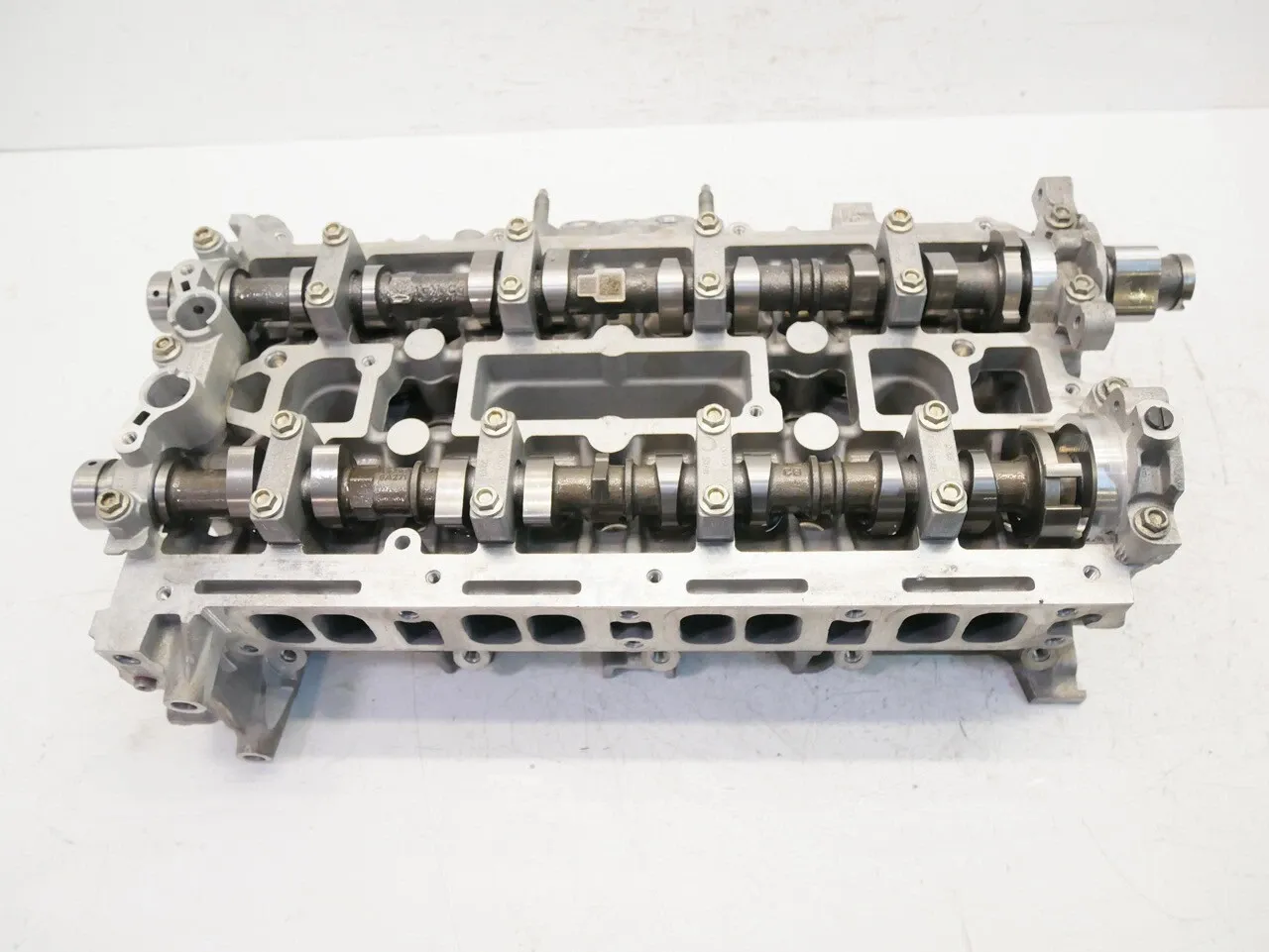 Ford Mustang Engine parts Cylinder head — FORD MUSTANG VI (2014-2023) — E...