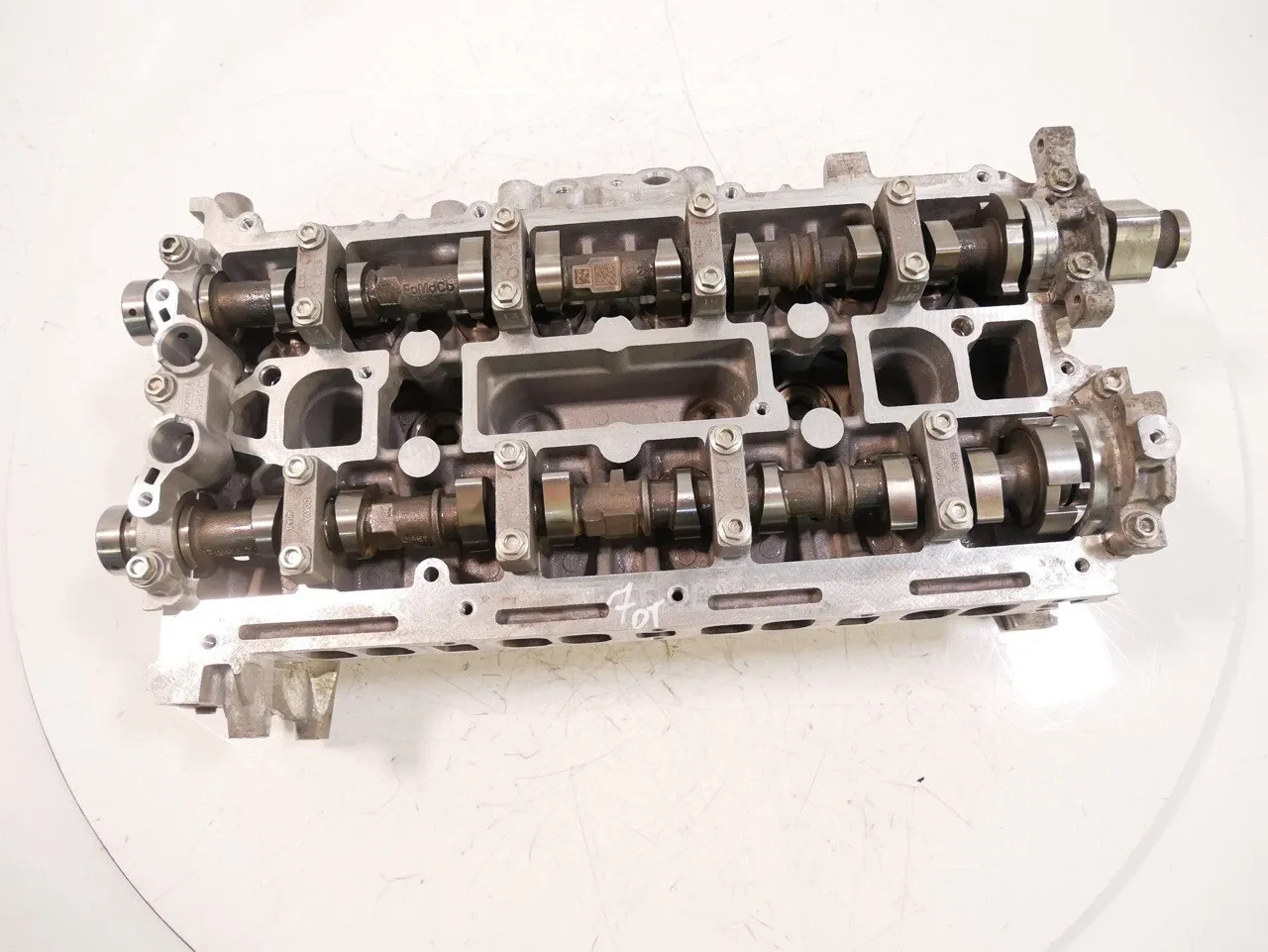 Ford Mustang Engine parts Cylinder head — FORD MUSTANG VI (2014-2023) — E...