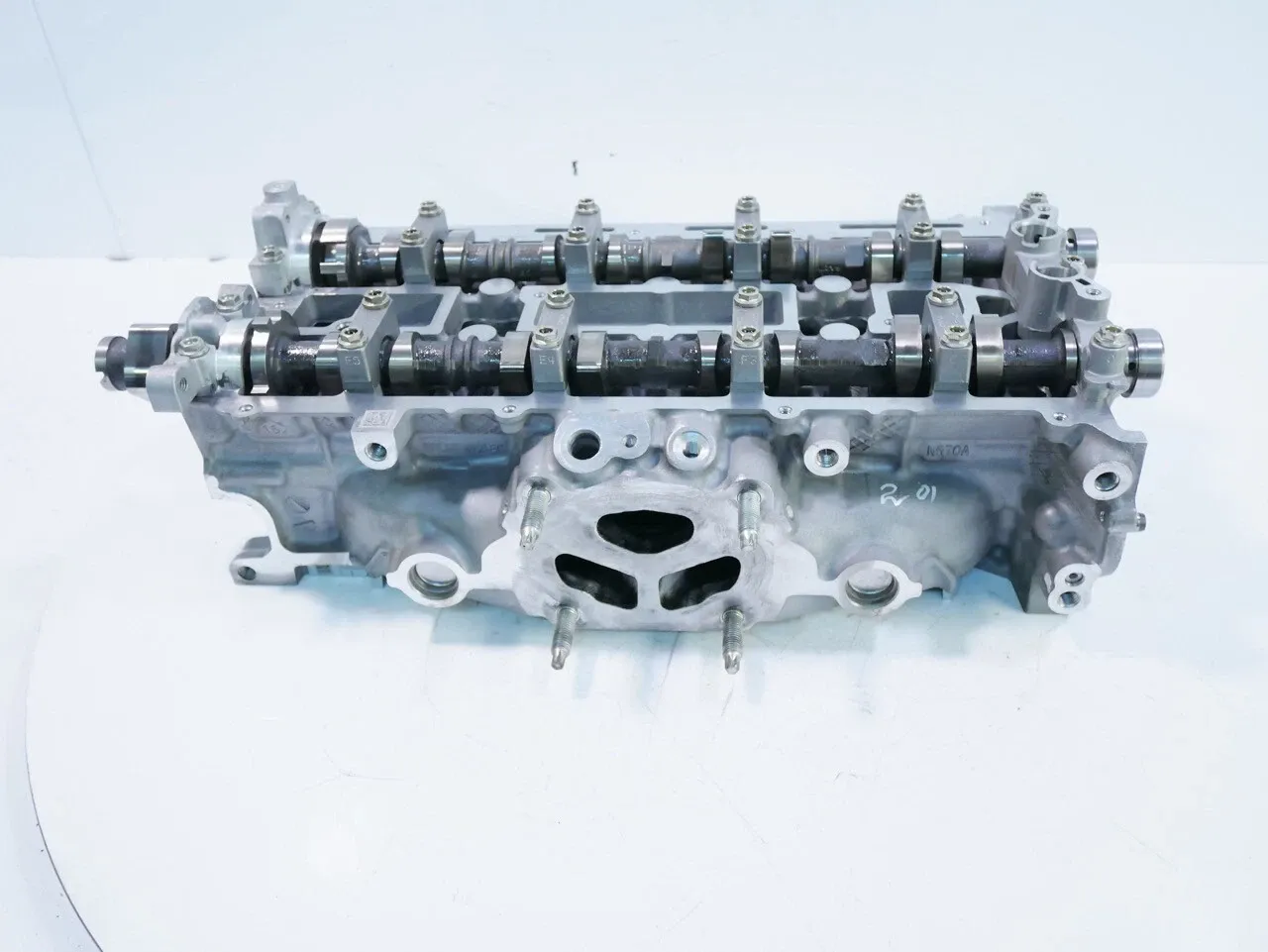 Ford Mustang Engine parts Cylinder head — FORD MUSTANG VI (2014-2023) — E...