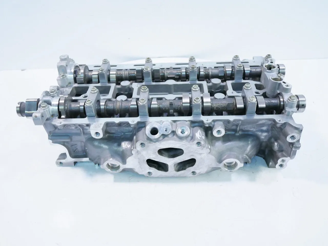 Ford Mustang Engine parts Cylinder head — FORD MUSTANG VI (2014-2023) — E...