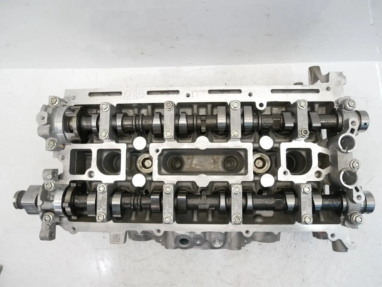 Ford Mustang Engine parts Cylinder head — FORD MUSTANG VI (2014-2023) — E...