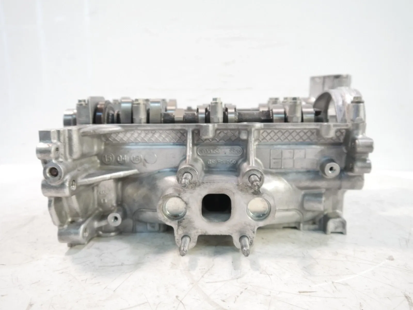 Ford Fiesta Engine parts Cylinder head — FORD FIESTA VI (2008-2017) — CM...