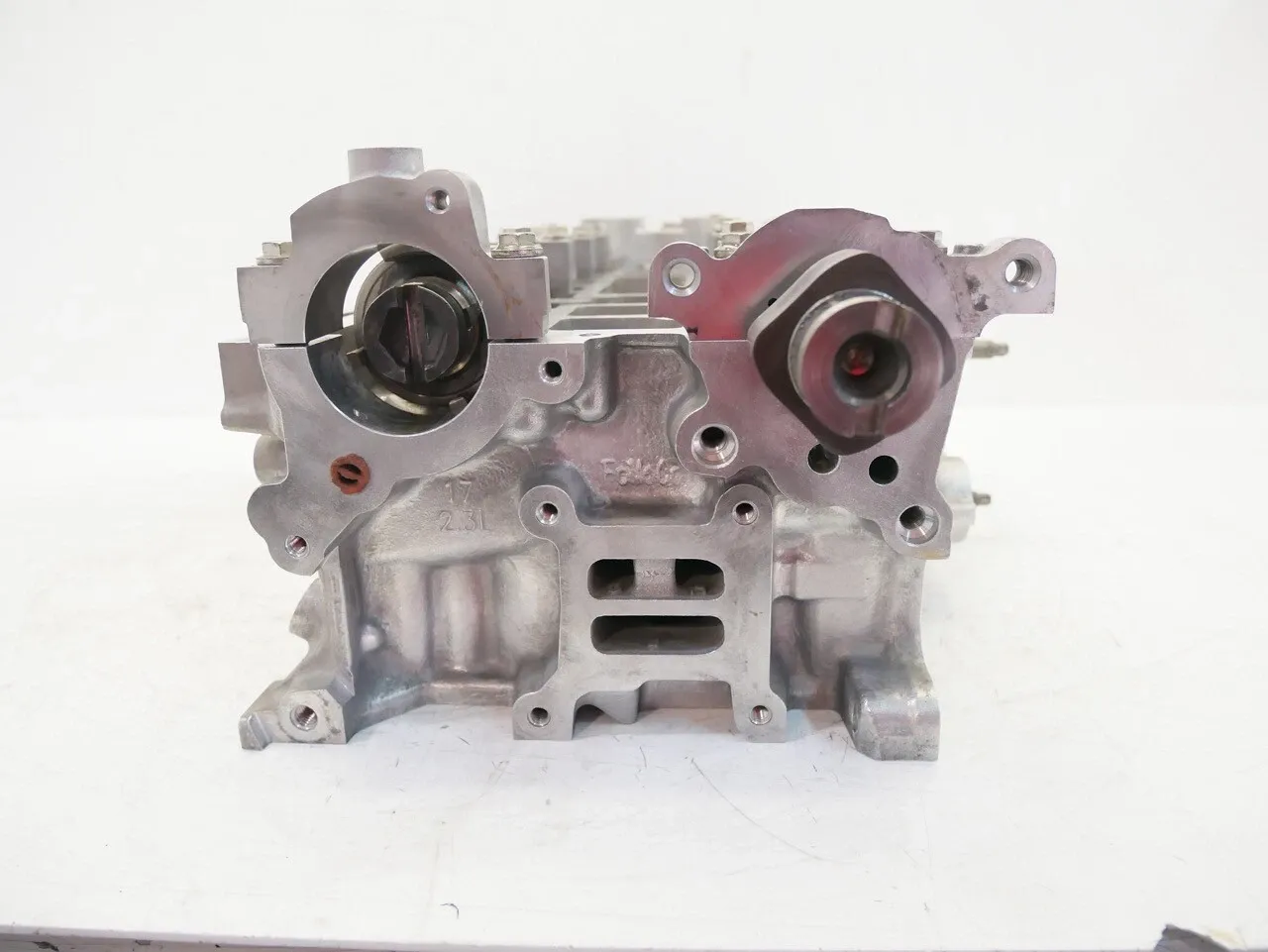 Ford Mustang Engine parts Cylinder head — FORD MUSTANG VI (2014-2023) — E...