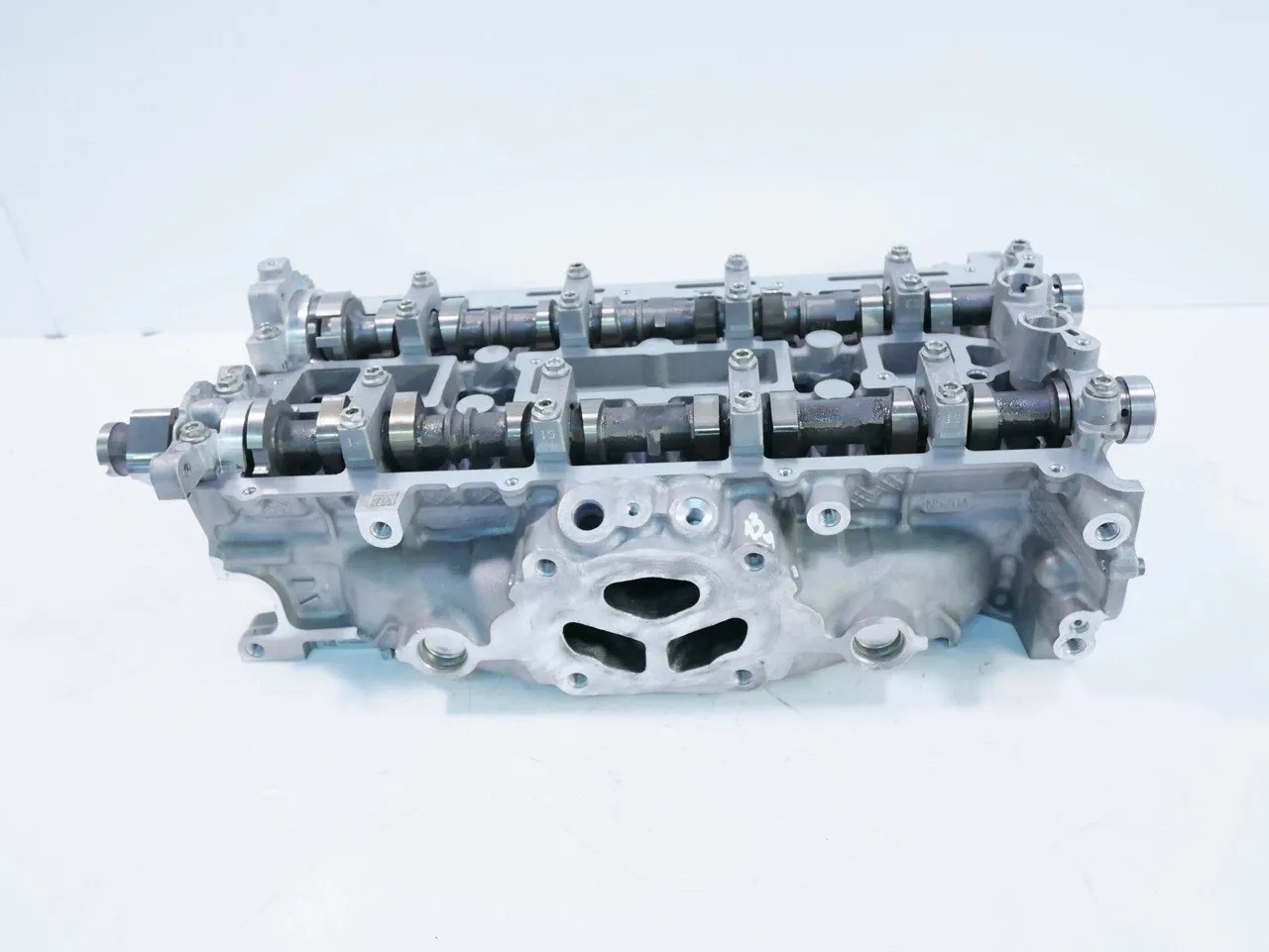 Ford Mustang Engine parts Cylinder head — FORD MUSTANG VI (2014-2023) — E...