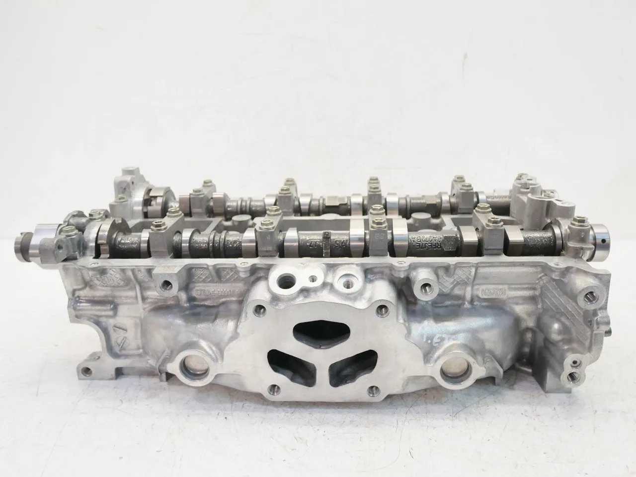 Ford Mustang Engine parts Cylinder head — FORD MUSTANG VI (2014-2023) — E...