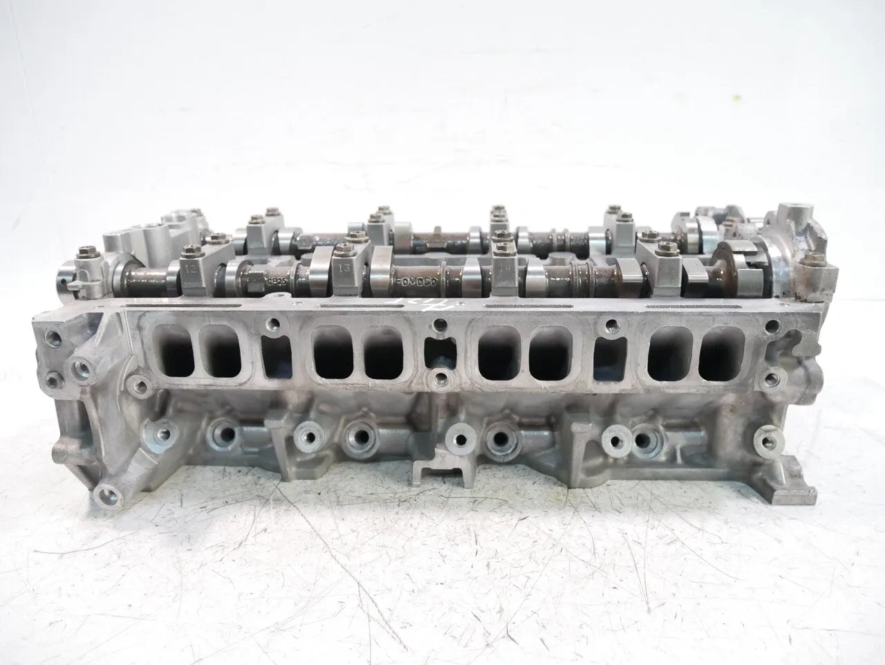 Ford Mustang Engine parts Cylinder head — FORD MUSTANG VI (2014-2023) — E...