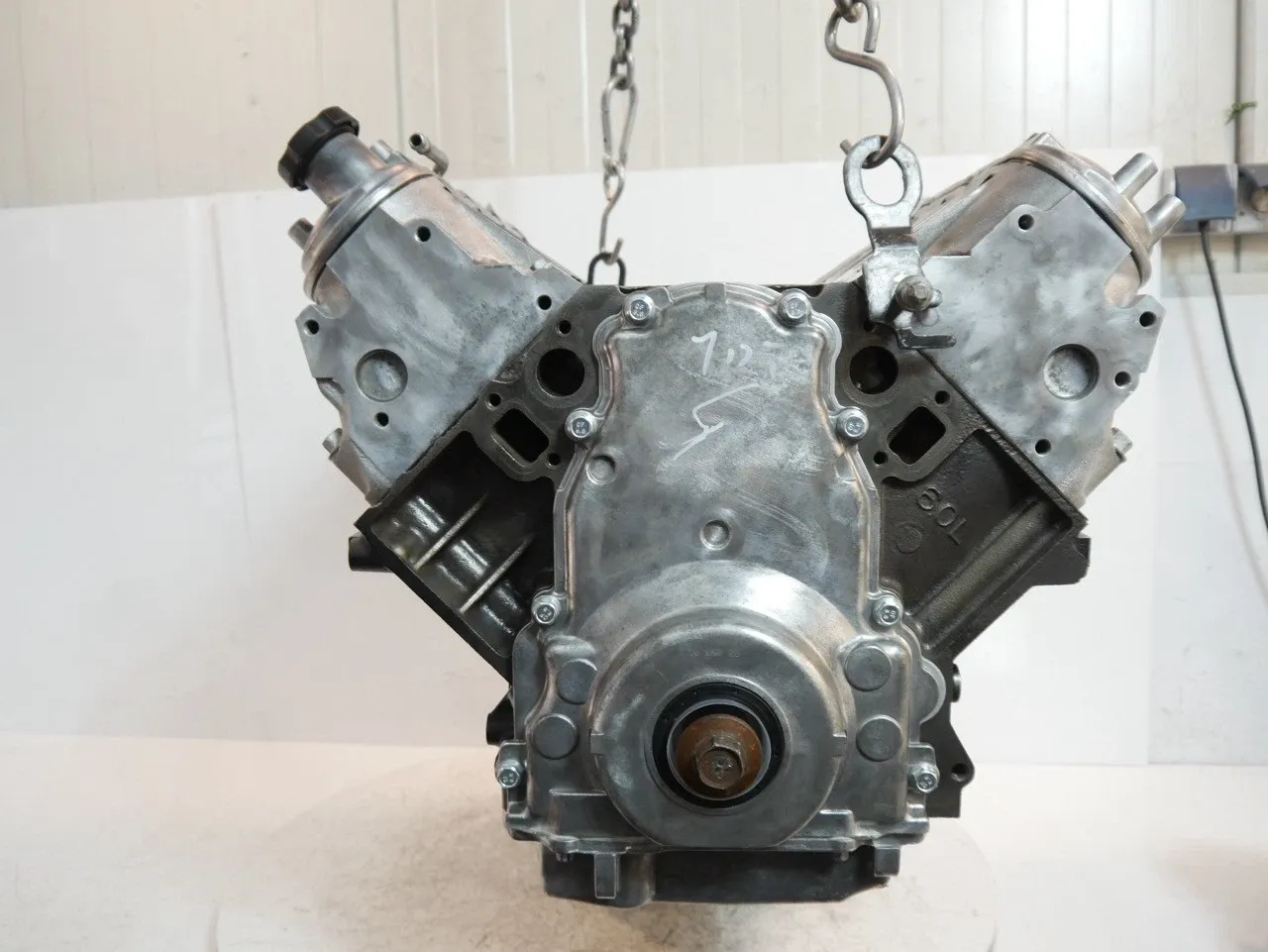 Chevrolet Silverado Engine Engine — CHEVROLET SILVERADO (1998-2004) — LQ4 ...