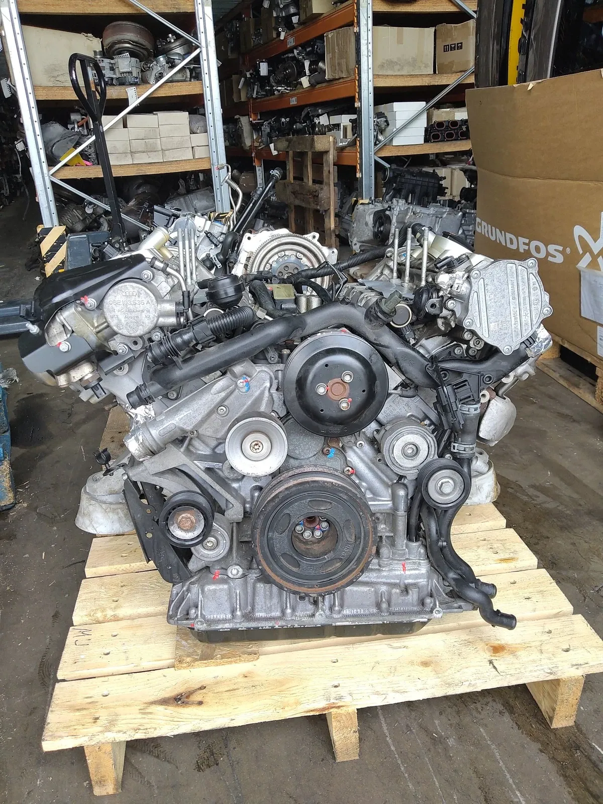 Porsche Cayenne Engine parts Timing chain kit — PORSCHE CAYENNE II (2010-201...