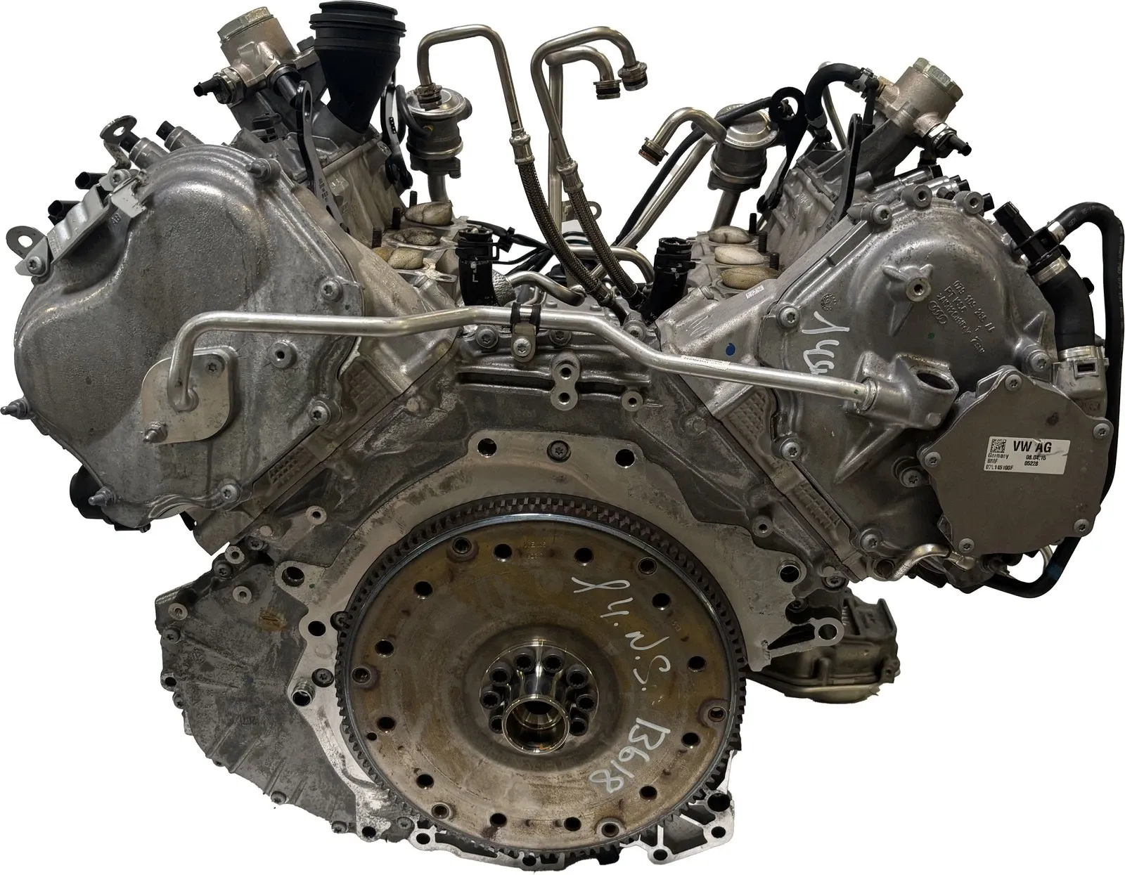 Audi A8 (D4) Engine Engine — AUDI A8 D4 (2013-2015) — 079100033N

P...