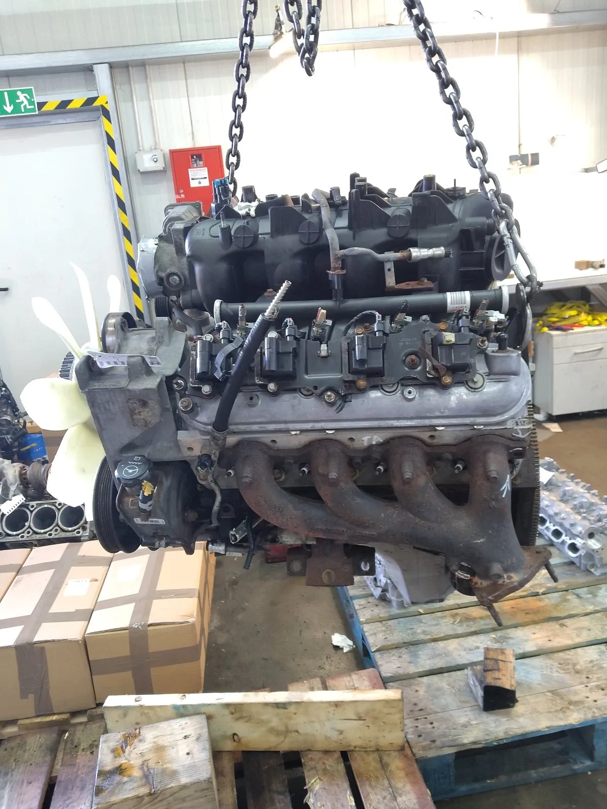 GMC Yukon Engine Engine — GMC CADILLAC YUKON XL 1500 ESCALADE (2...