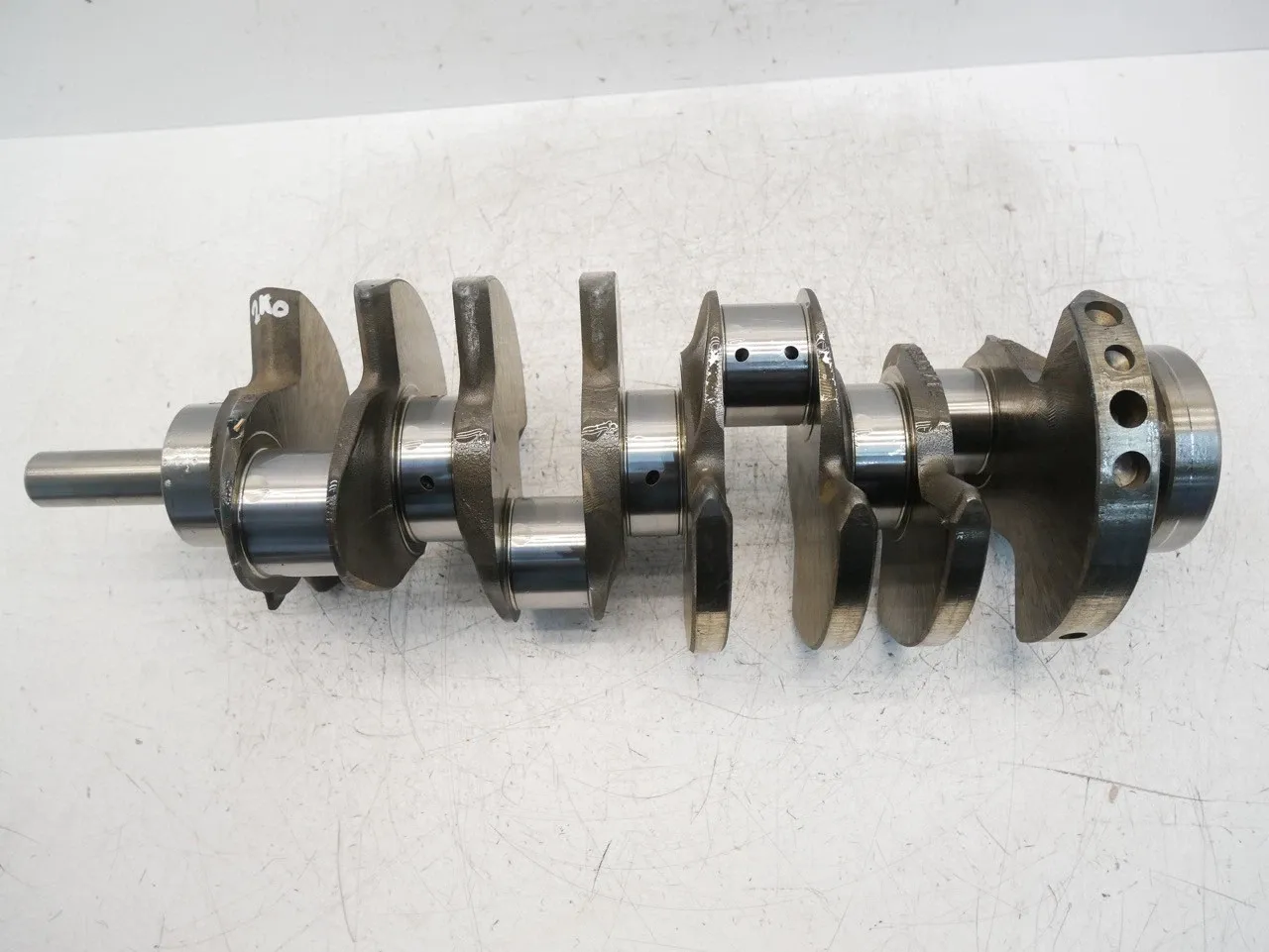 Jaguar XF Engine parts Crankshaft — JAGUAR XF (CC9, X250) (2008-2015) ...