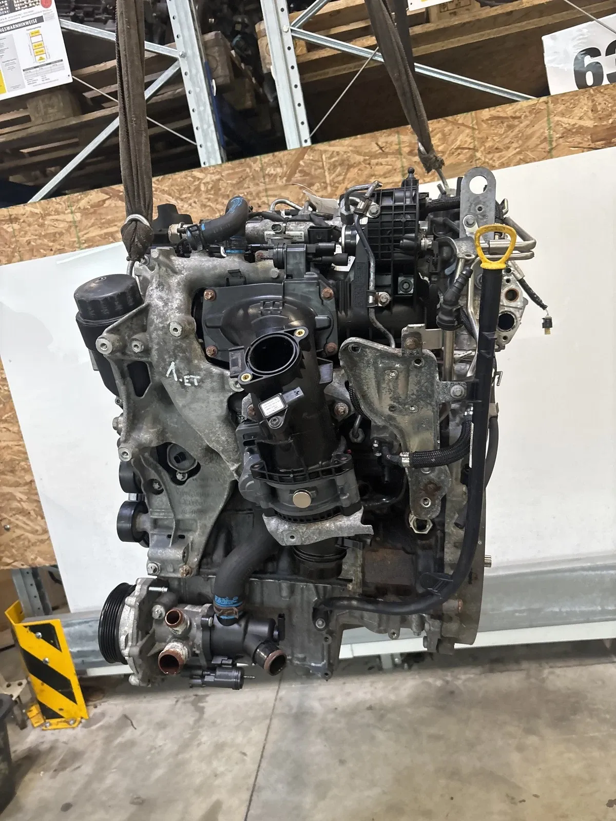 Mercedes-Benz CLA (C117) Engine Engine — MERCEDES-BENZ CLA (C117, X117) (2013-2...