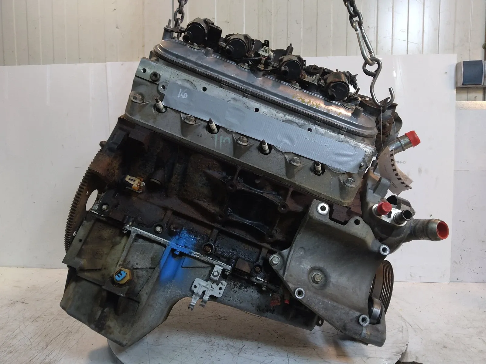 Chevrolet Silverado Engine Engine — CHEVROLET SILVERADO 2500 — LQ4 364CUV8...