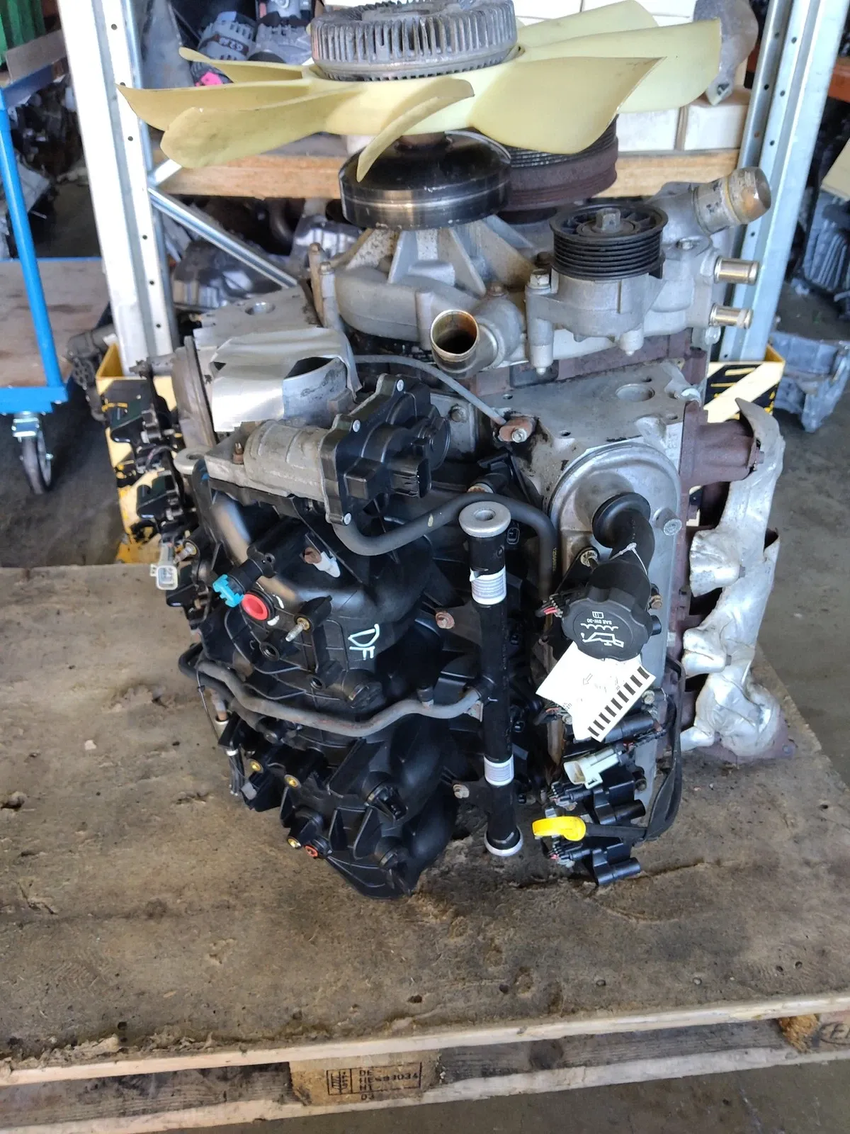 Cadillac Escalade Engine Engine — CADILLAC ESCALADE (1998-2006) — LQ9

G...