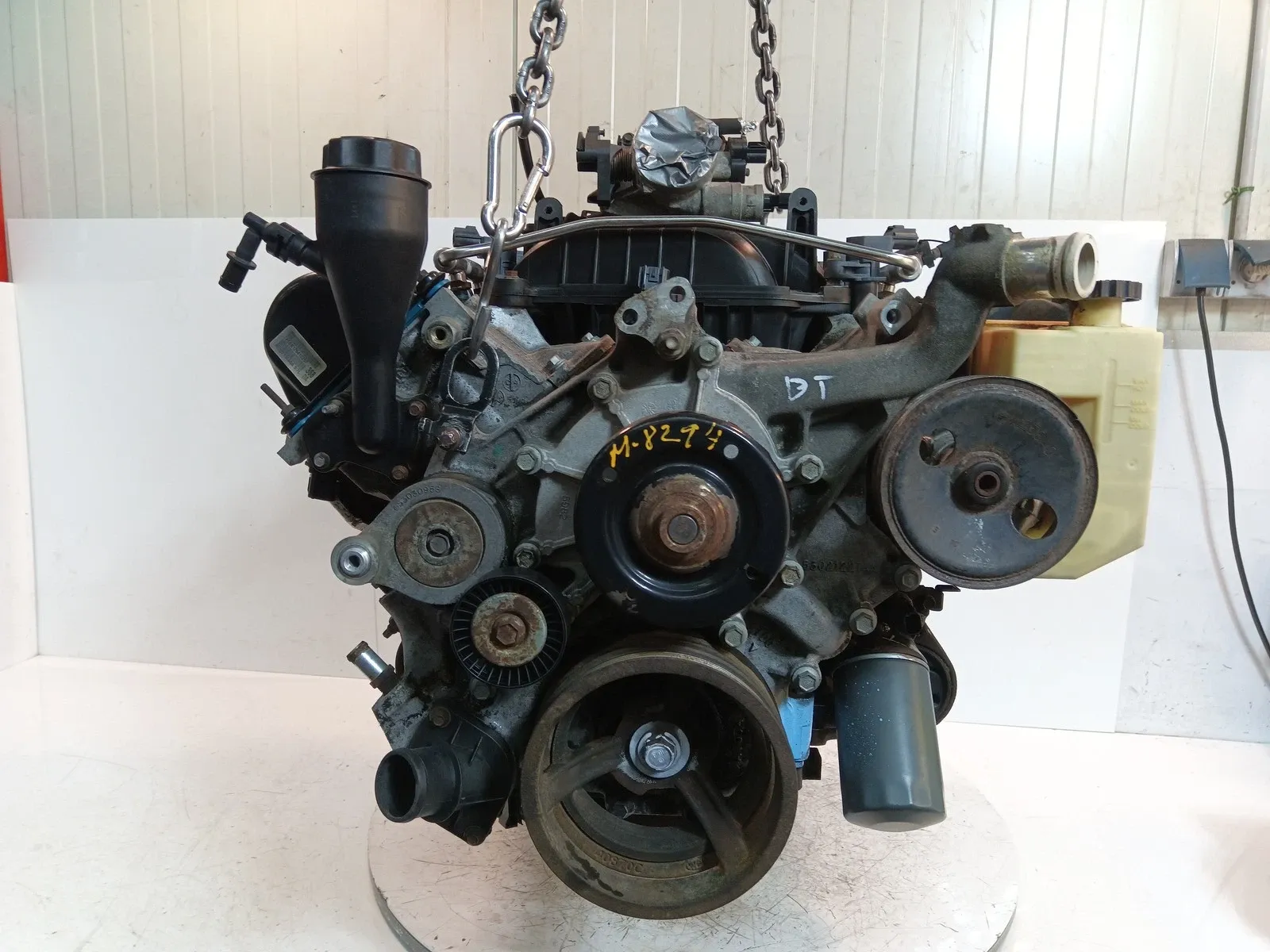 Jeep Cherokee / Liberty (KJ) Engine Engine — JEEP CHEROKEE / LIBERTY III (KJ) (2001...