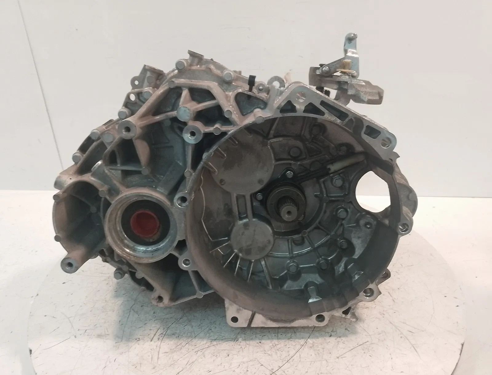 Volkswagen Transporter (T6, Caravelle, Multivan) Gearbox Manual gearbox — VW TRANSPORTER / MULTIVAN (201...