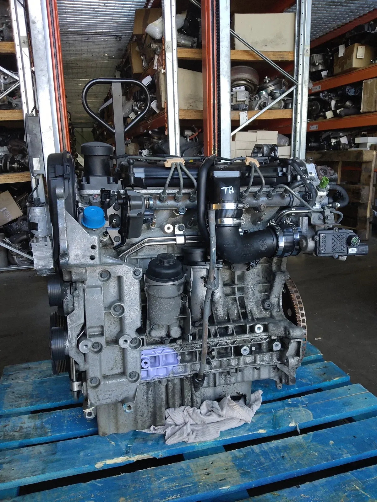 Volvo XC70 Engine Engine — VOLVO XC70 (2005-2007) — D5244T4 D52

...