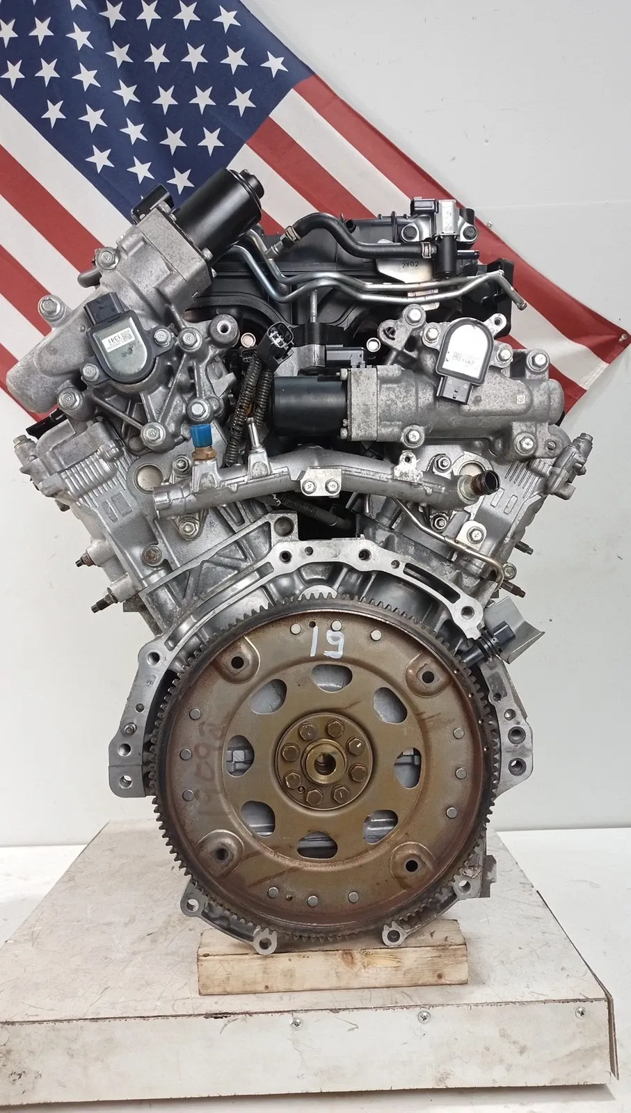 Infiniti EX / QX50 (J50) Engine Engine — INFINITI QX50 I (J50) (2013-2017) — 10...