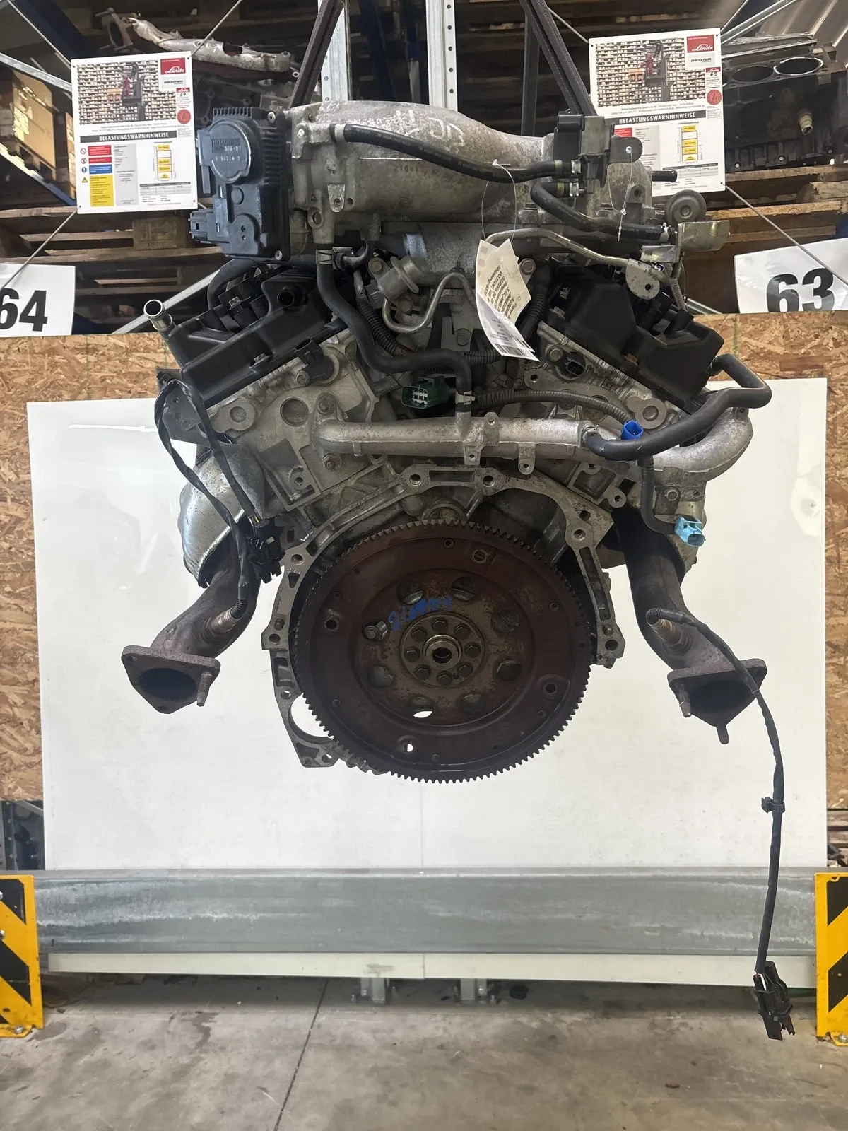 Infiniti FX (S50) Engine