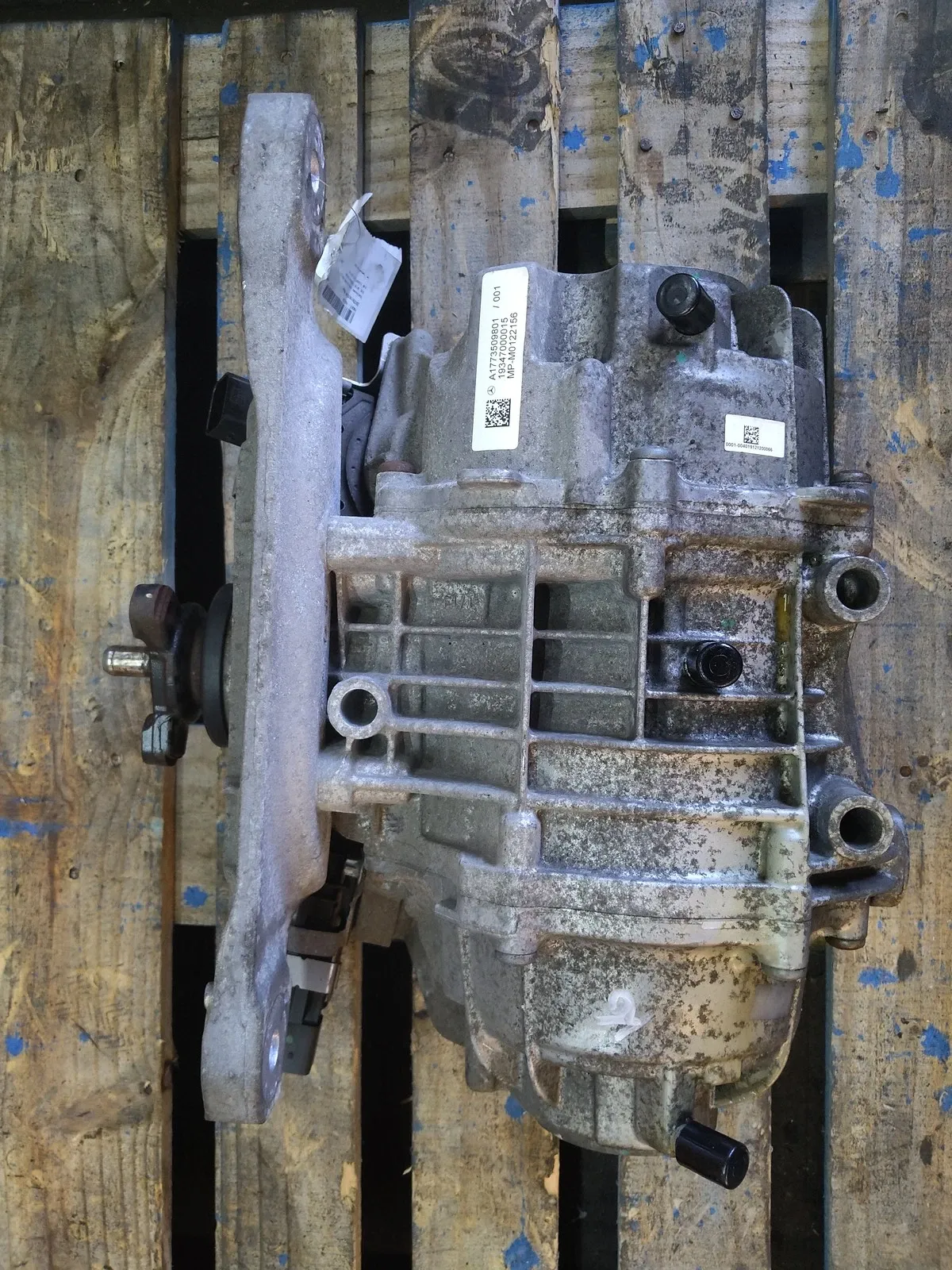 Mercedes-Benz CLA (C118) Other parts Rear differential — MERCEDES-BENZ CLA COUPE (C1...