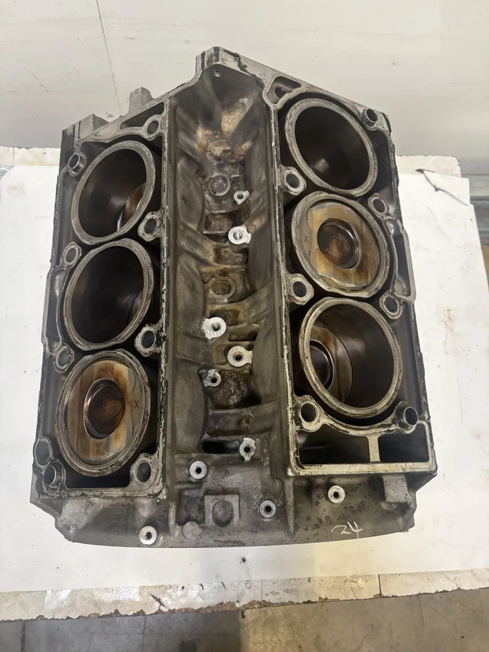 Mercedes-Benz E (W212) Engine parts