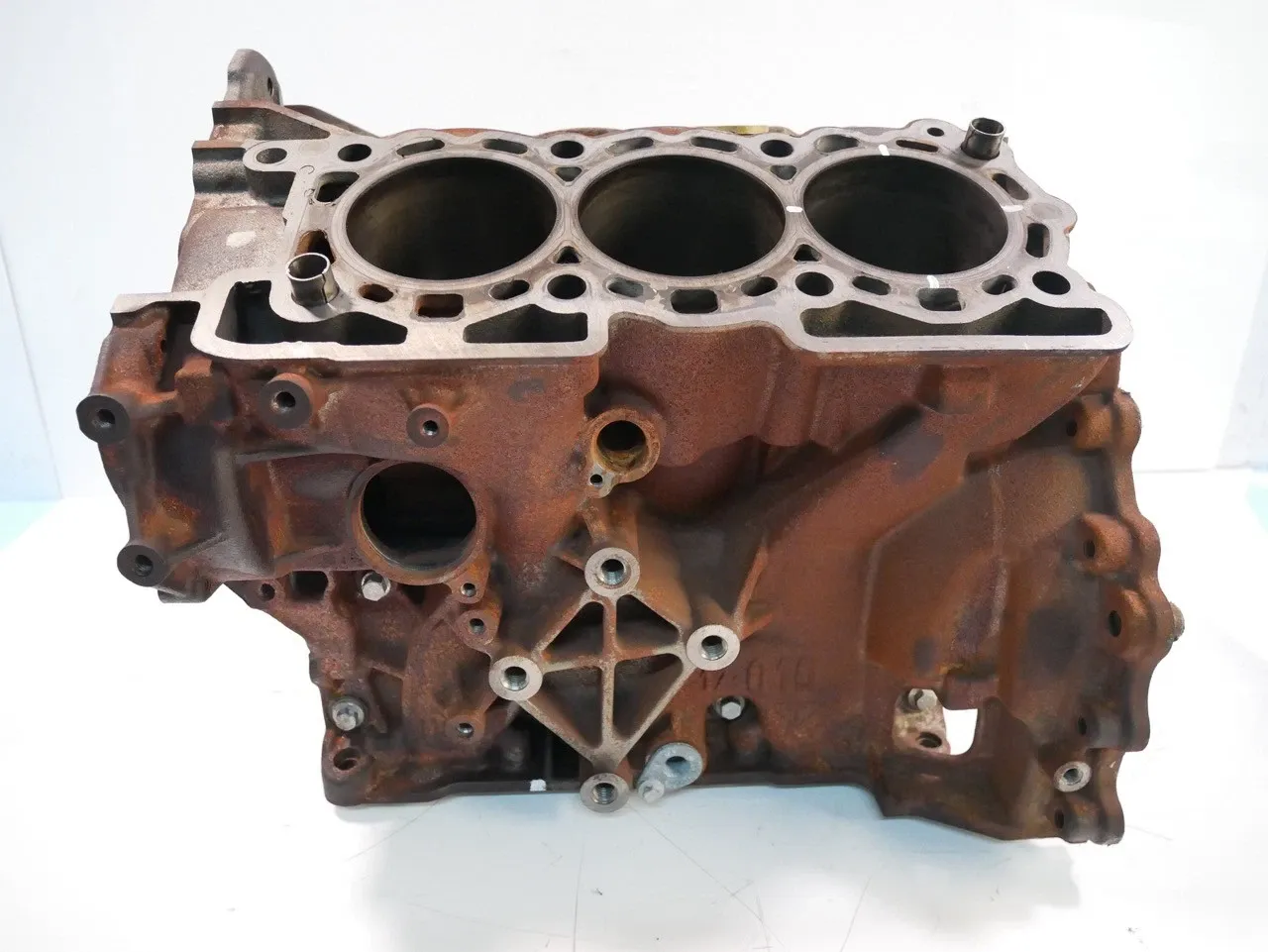 Land Rover Discovery Engine parts Engine Block — LAND ROVER DISCOVERY (2016-PRESE...