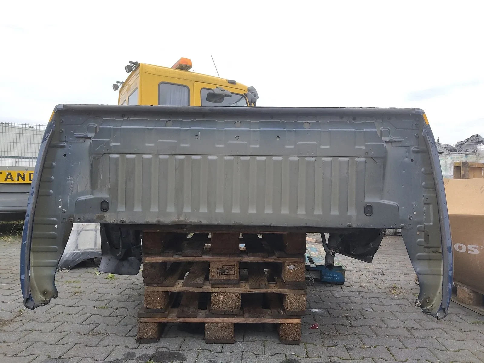 Nissan Navara (D23) Other parts Pickup bed — NISSAN NAVARA D23 (2015-PRESENT)

...